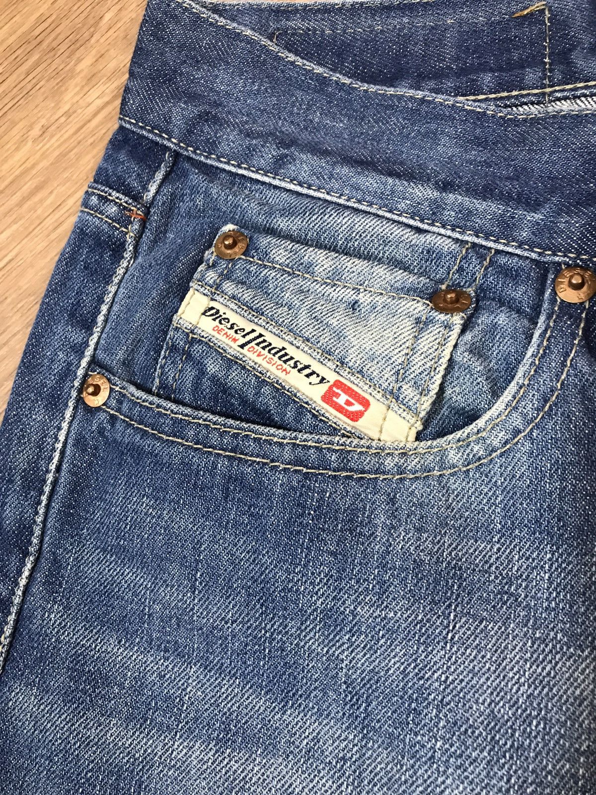 Diesel × Vintage Vintage Diesel Distressed Denim Pants Jeans Size 33 Size US 33 - 4 Thumbnail