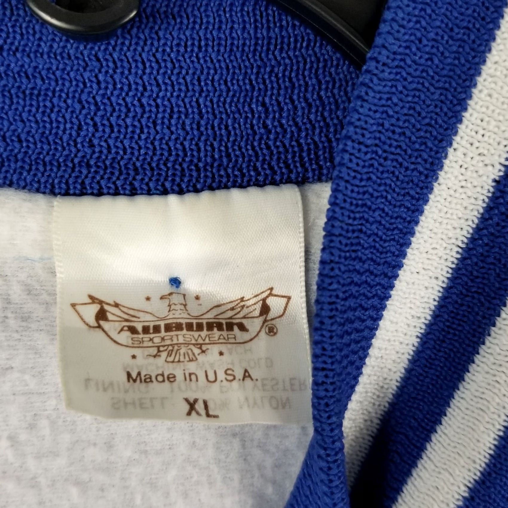 Vintage VINTAGE MONTANA SATIN BOMBER Men XL Blue Jacket 80s 90s Hunting USA Animals Mens Size US XL / EU 56 / 4 - 6 Thumbnail