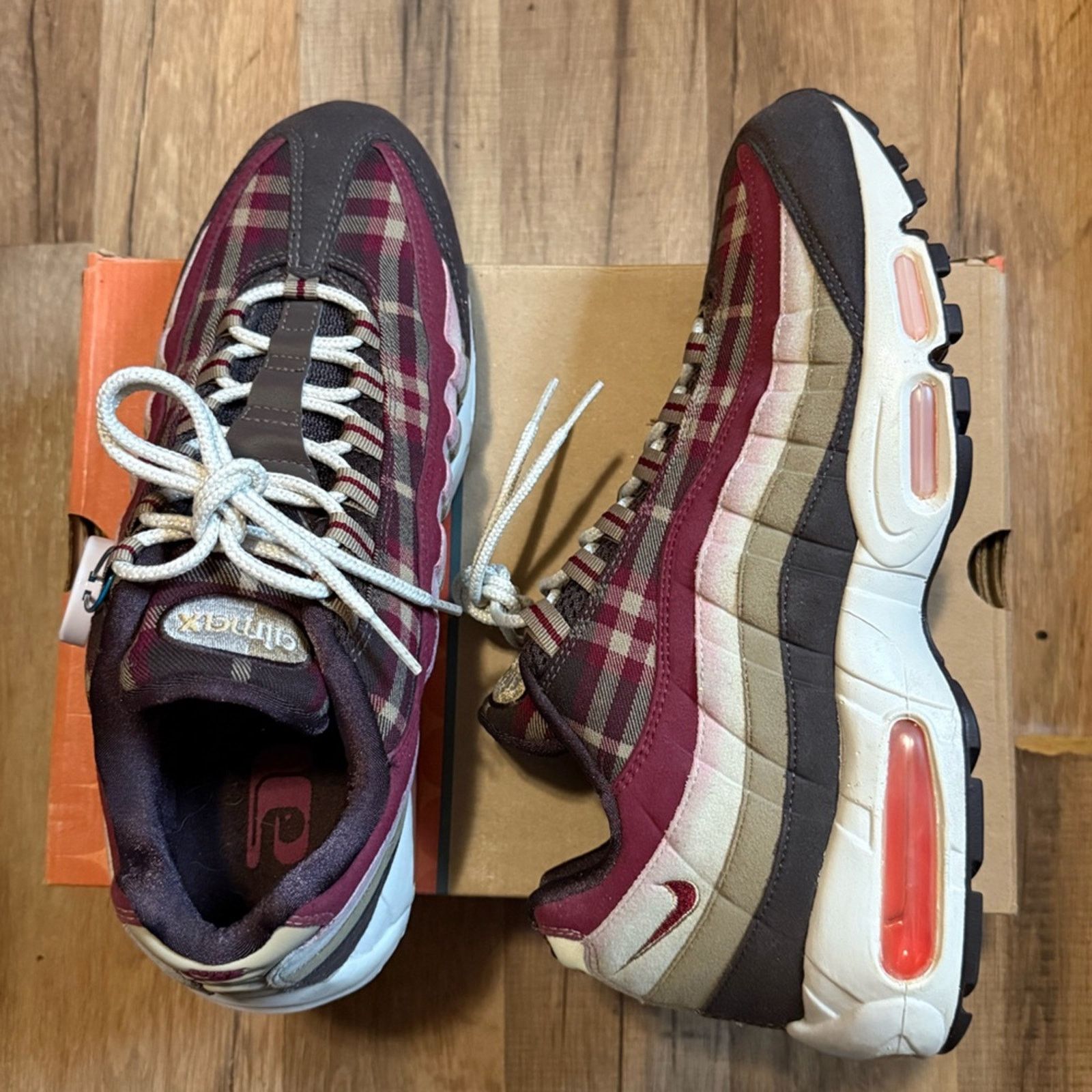 Nike 2006 Nike Air Max 95 Plaid Hunter Pack Size US 11 / EU 44 - 1 Thumbnail