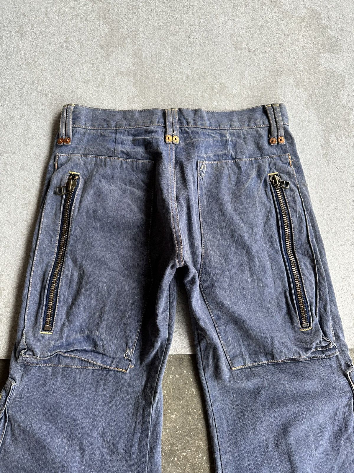 Japanese Brand SEND OFFERS 🩸 LUCY Jeans Big Pocket Denim RARE Ankle Pants Size US 30 / EU 46 - 12 Thumbnail
