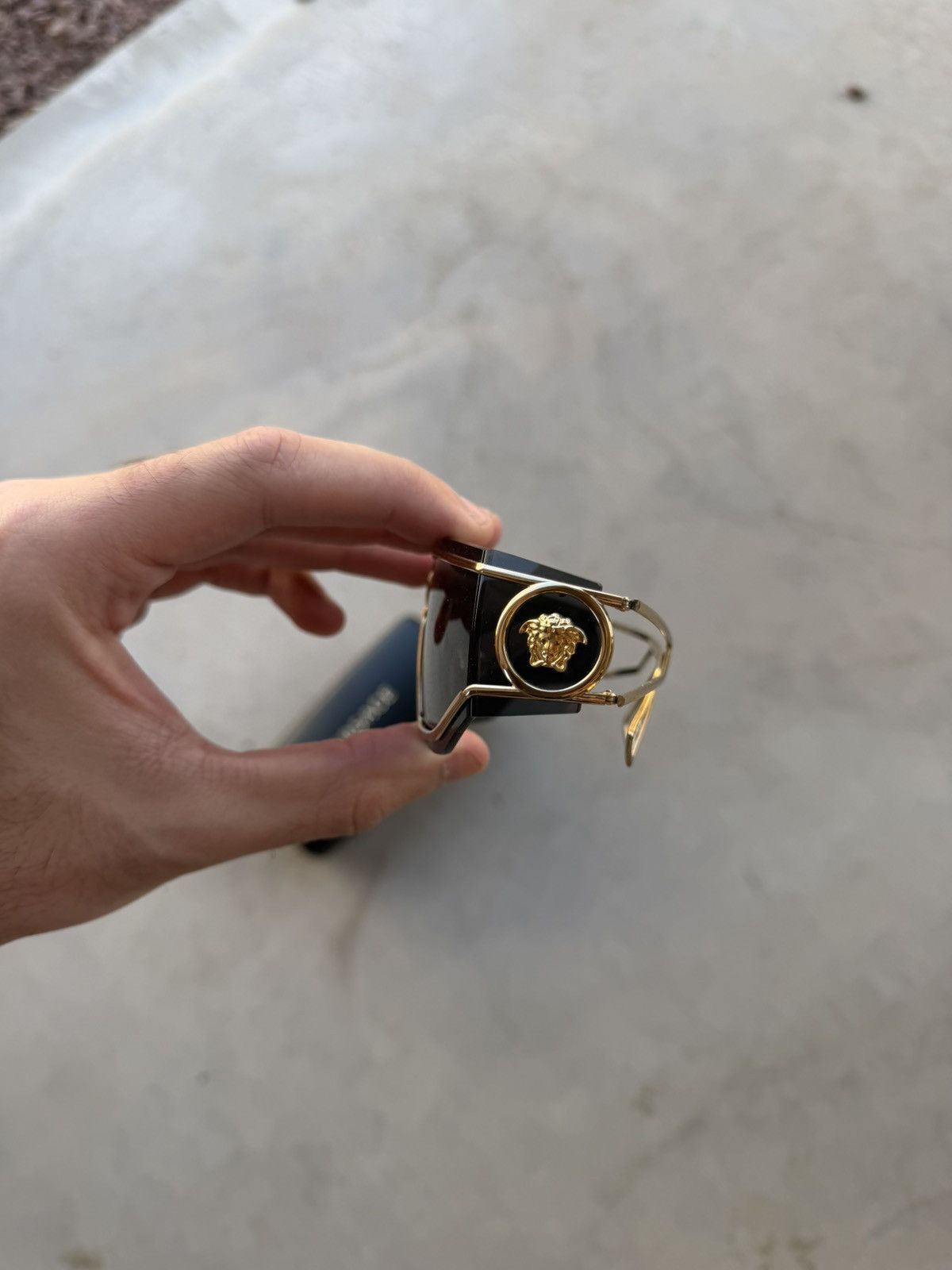 Versace Versace VE2226 Shield Sunglasses – Gold / Black Clean Size ONE SIZE - 4 Thumbnail