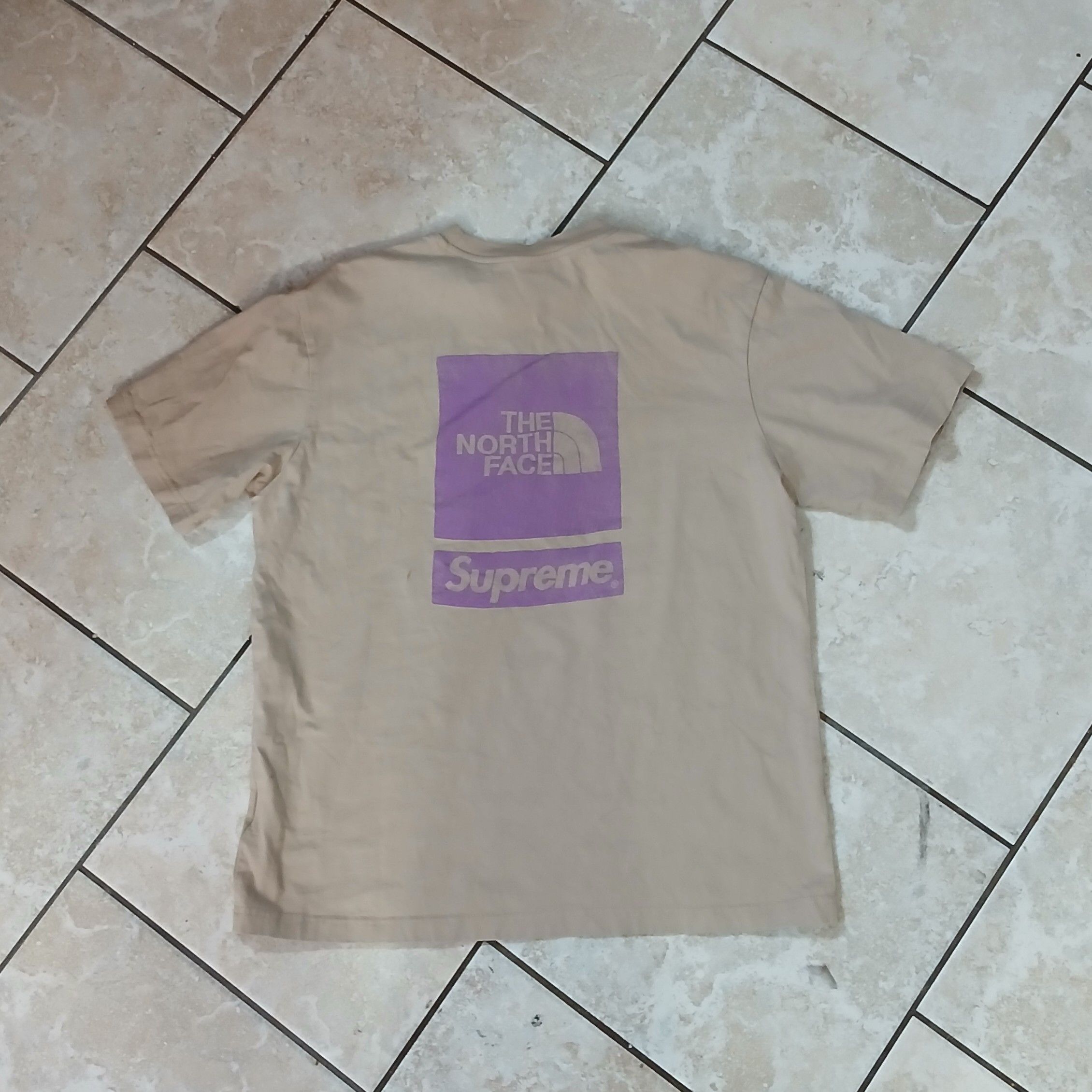 Supreme × The North Face S - Supreme x Northface SS24 Tan Tee w/ Purple Logo Size US S / EU 44-46 / 1 - 1 Thumbnail