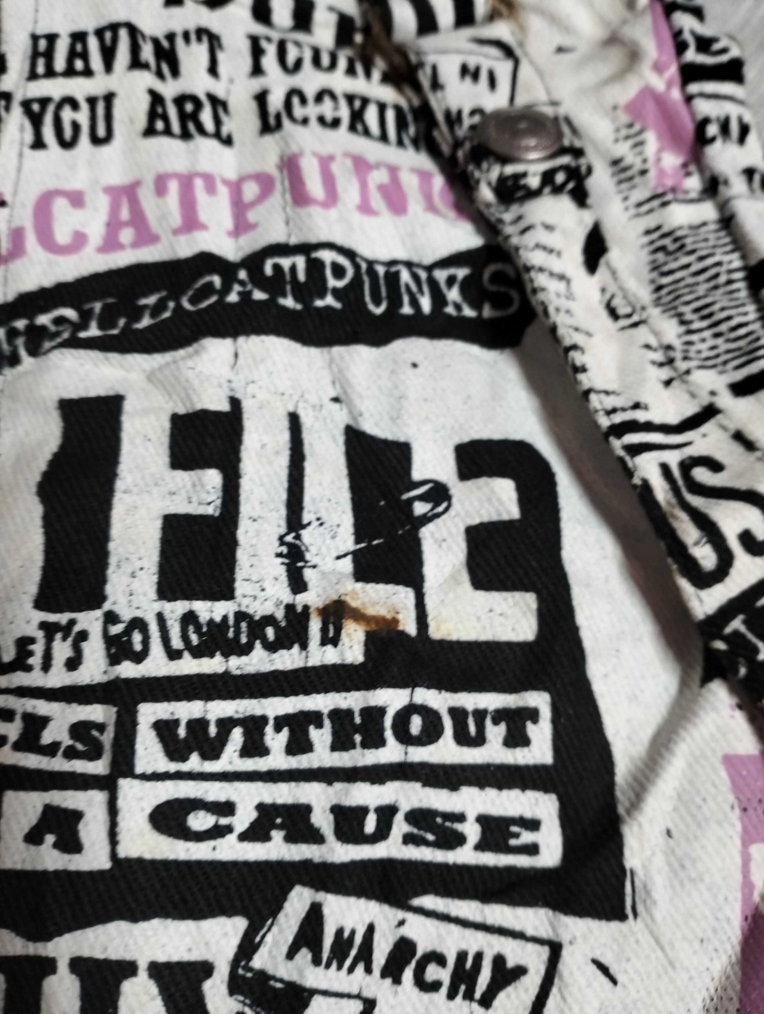 Seditionaries Hell Cat Punk Not Dead Mini Skirt Full Print Size 32" / US 10 / IT 46 - 16 Thumbnail