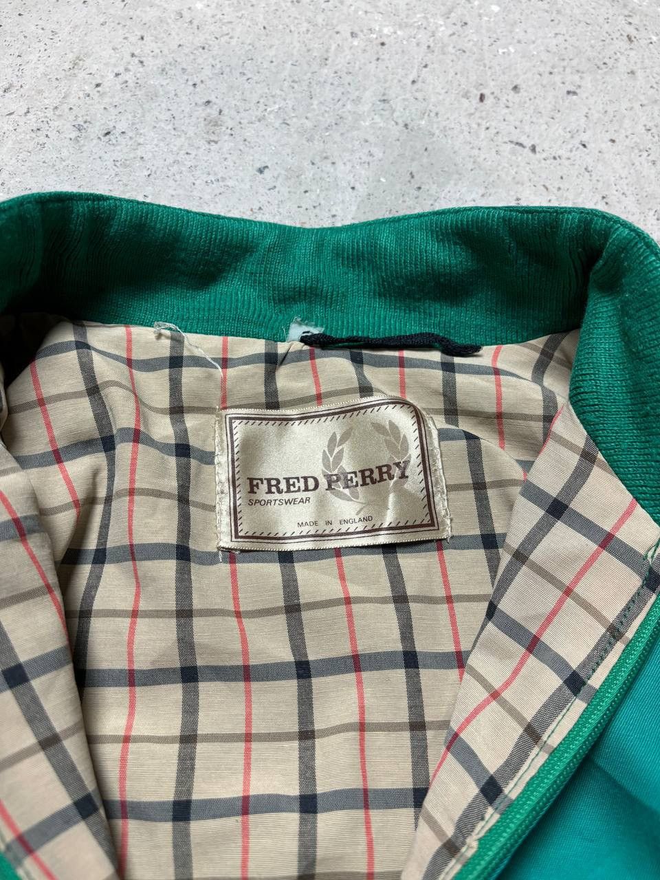 Fred Perry × Vintage Vintage Y2K Fred Perry England 80s Green Baggy Jacket Size US M / EU 48-50 / 2 - 4 Thumbnail