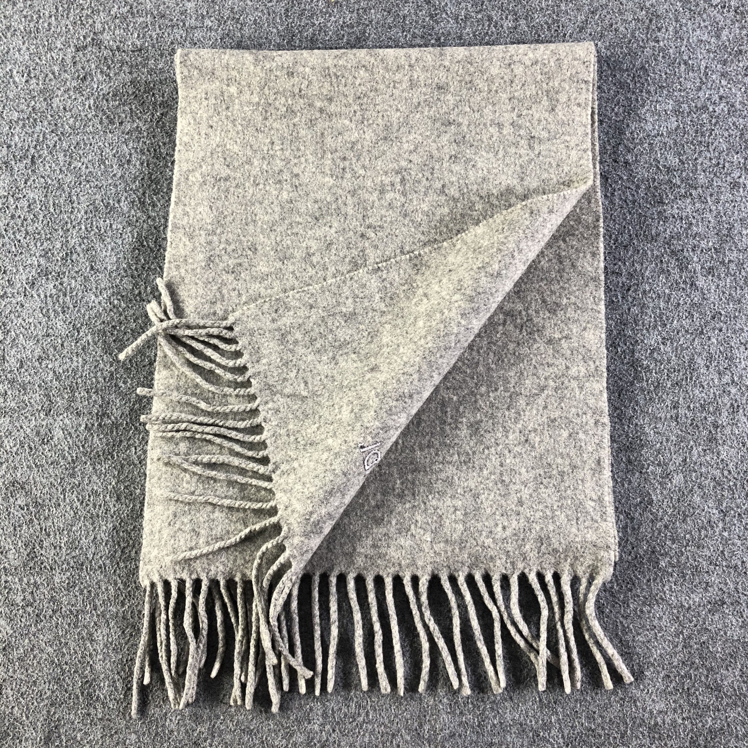 Vintage Fendi Scarf / Muffler / Neckwear P689 Size ONE SIZE - 5 Thumbnail