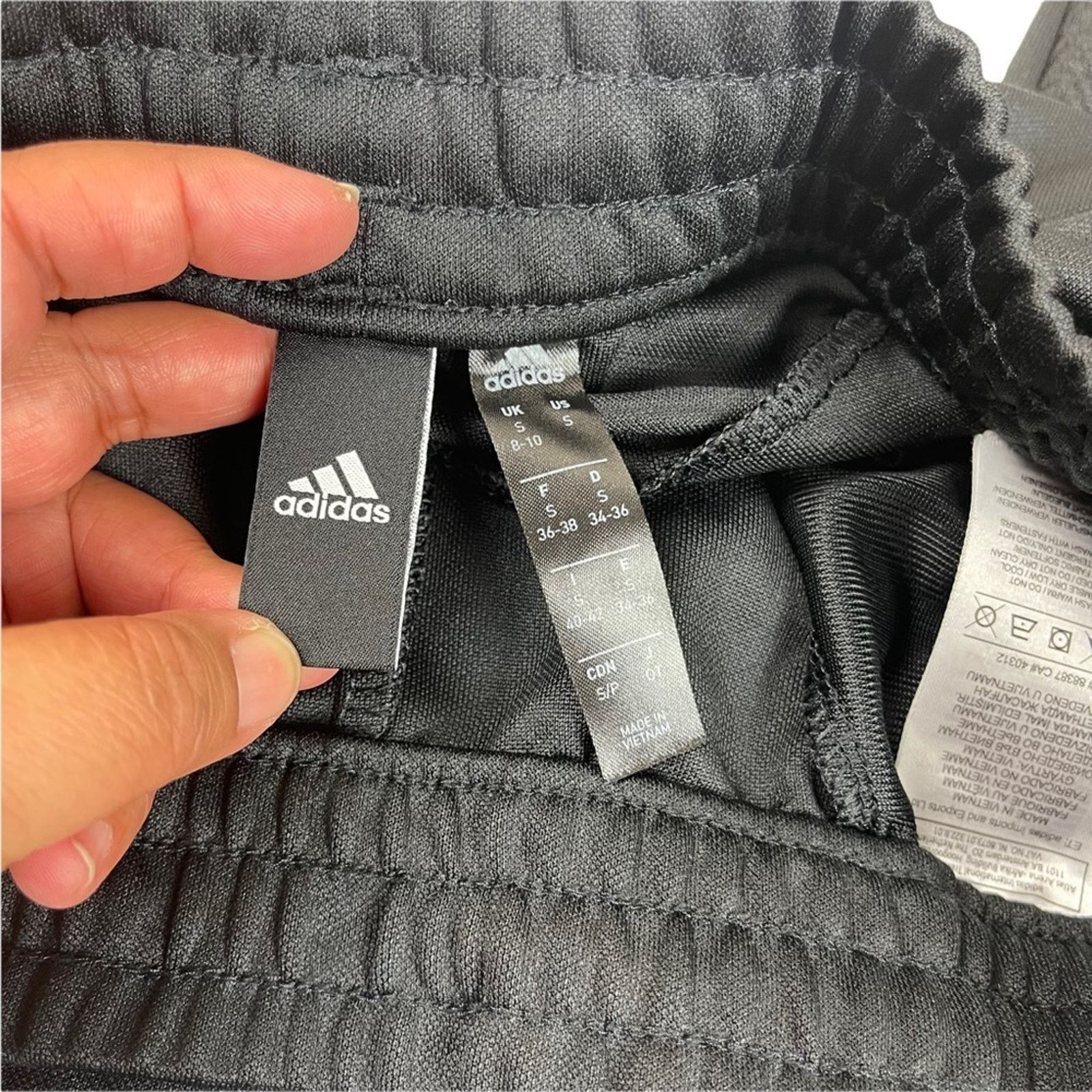 Adidas Adidas 3 Stripe Track Pant Drawstring Button Mesh Detail Size 26" / US 2 / IT 38 - 4 Thumbnail