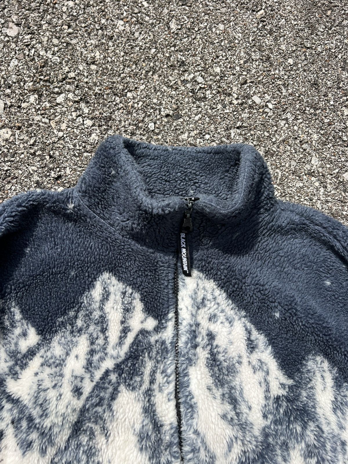 Vintage Mountain Print Fluffy Yarn Fleece Jacket Size US M / EU 48-50 / 2 - 3 Thumbnail