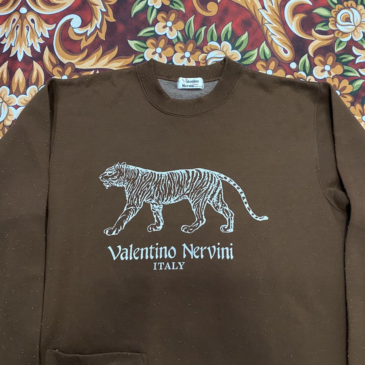 Designer × Gianni Valentino × Valentino Vintage Valentino Nervini Italy Crewneck Size US M / EU 48-50 / 2 - 2 Thumbnail