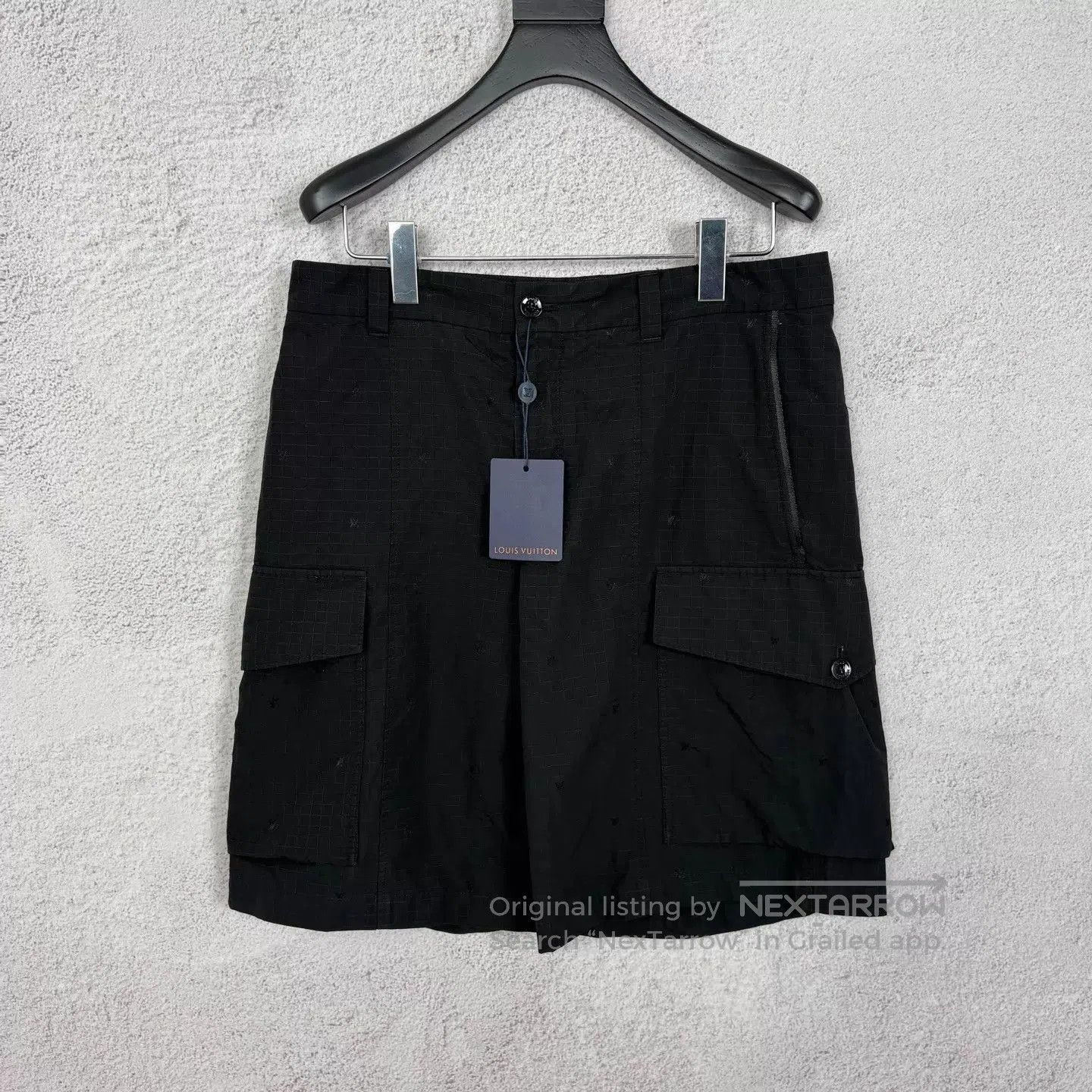 Louis Vuitton Black Cargo Shorts with Utility Pockets. Size US 34 / EU 50 - 1 Thumbnail