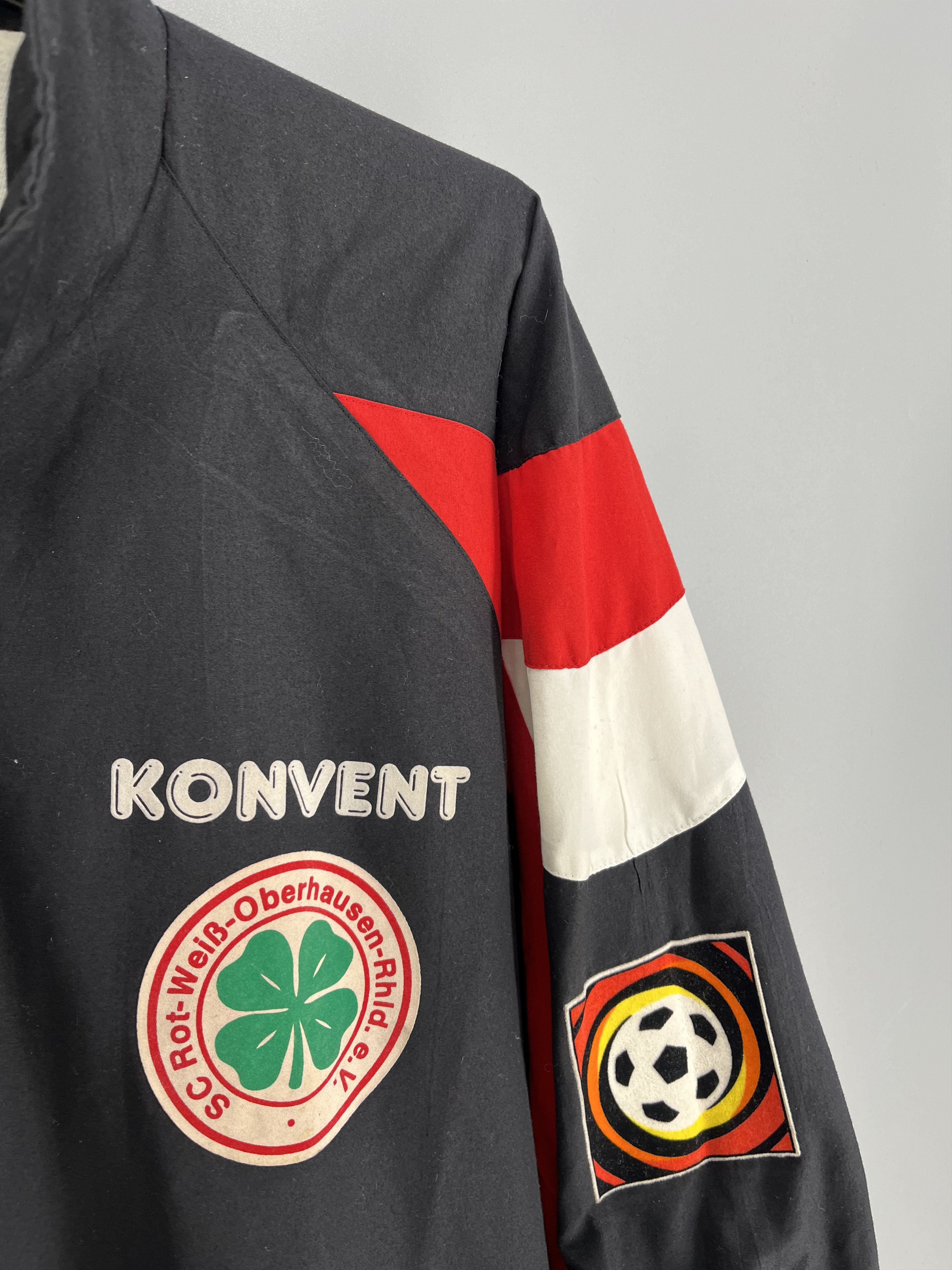 Umbro Umbro RW Oberhausen KONVENT Soccer Track Jacket Black Red XL Size US XL / EU 56 / 4 - 9 Thumbnail