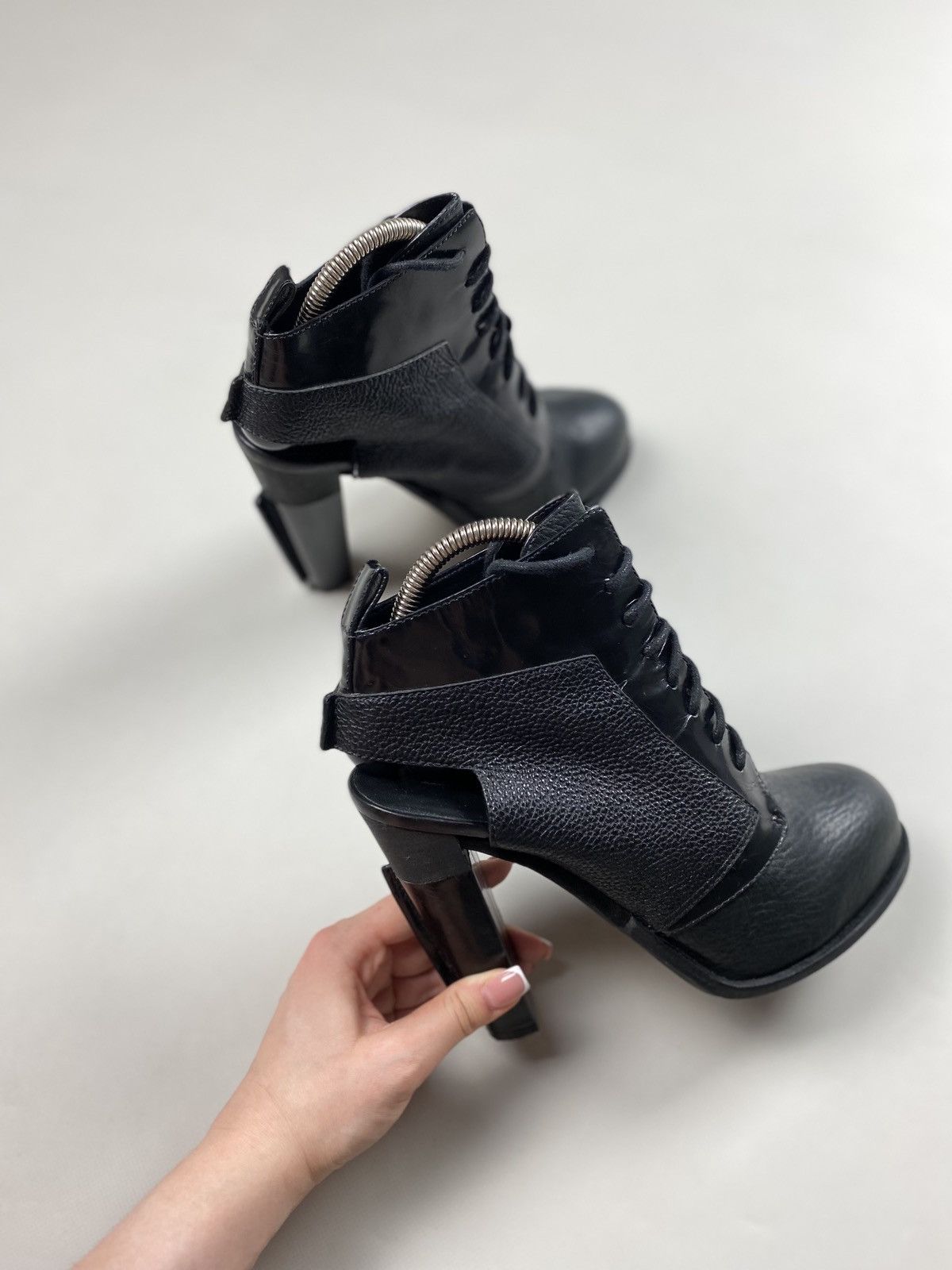 Alexander Wang Alexander Wang ladies leather ankle heeled boots size 39 Size US 9 / IT 39 - 10 Thumbnail