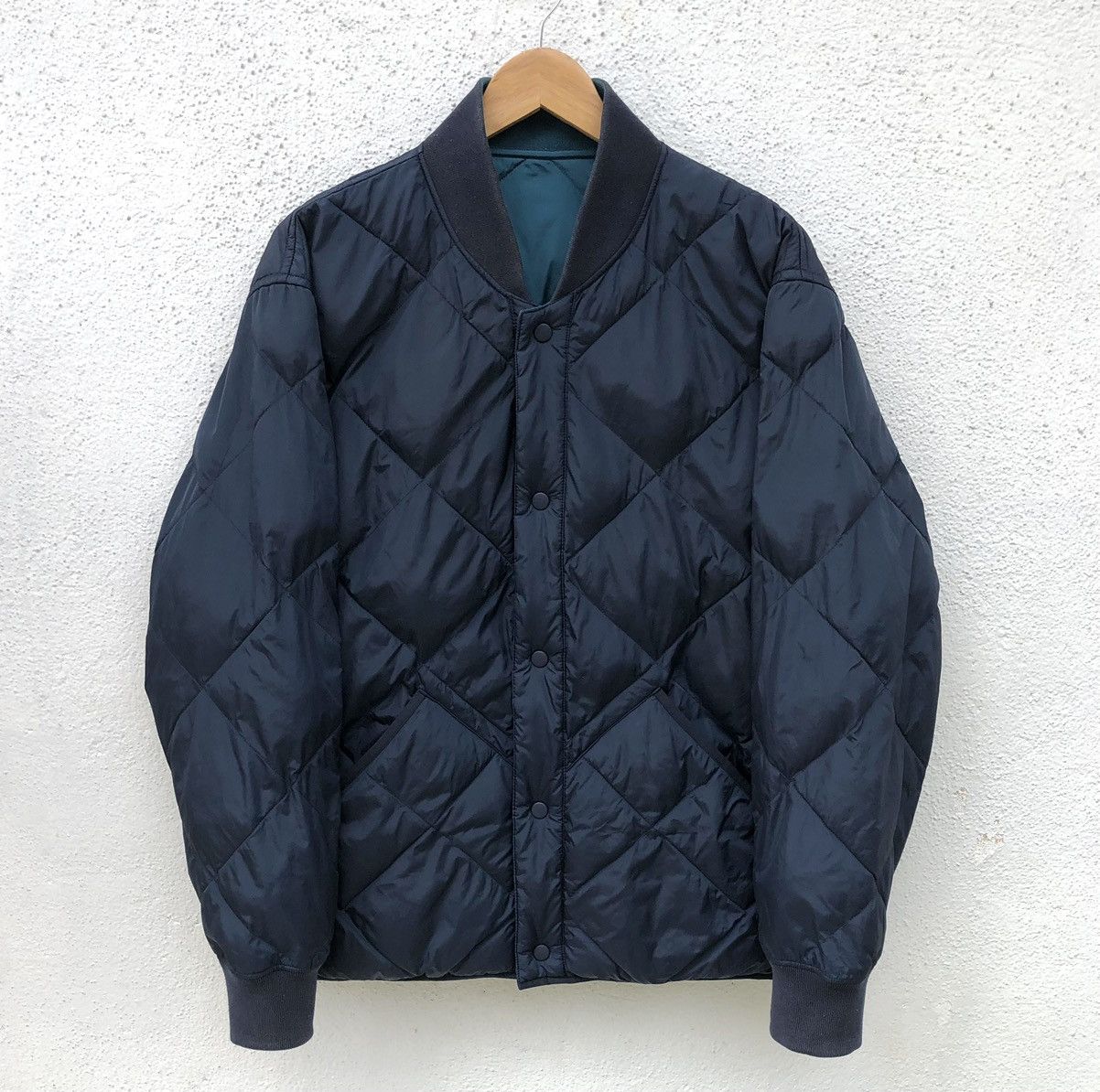 Lemaire × Uniqlo UNIQLO X LEMAIRE Mens Reversible Blue / Green Quilted Jacket Size US XL / EU 56 / 4 - 2 Thumbnail