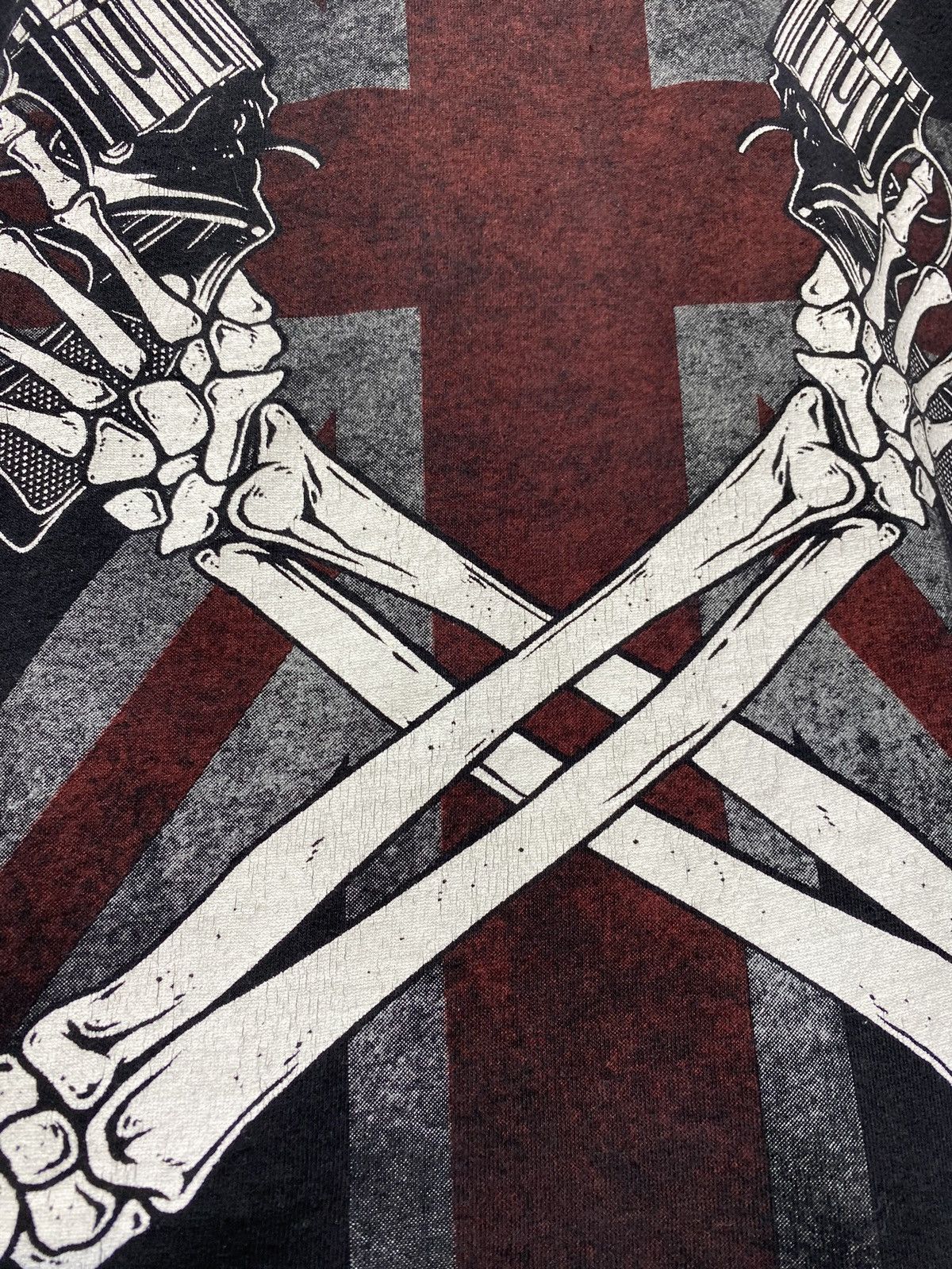 Band Tees × Vintage 00s Vintage Bullet For My Valentine Skull Guns T-Shirt Size US M / EU 48-50 / 2 - 11 Thumbnail