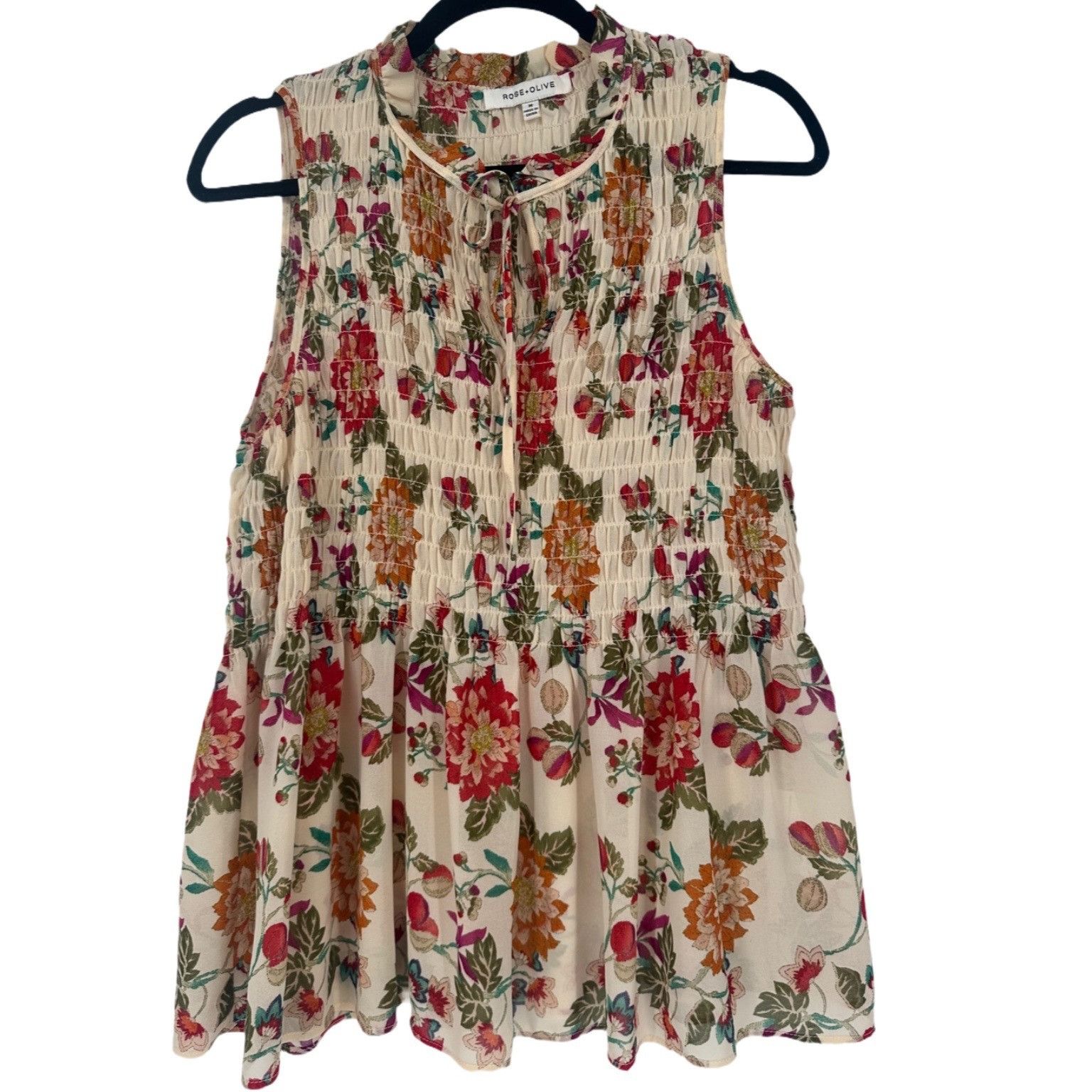 Other Rose & Olive Smocked Floral Smocked Sleeveless Blouse Size M Size M / US 6-8 / IT 42-44 - 2 Thumbnail