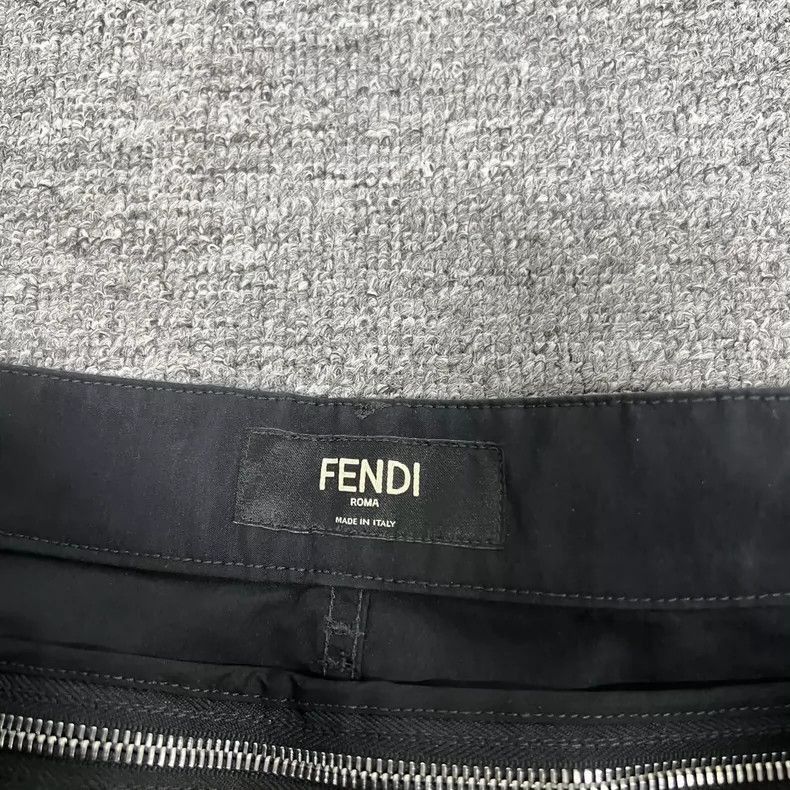 Fendi Fendi Pocket Embroidery Cargo Shorts Size US 34 / EU 50 - 5 Thumbnail