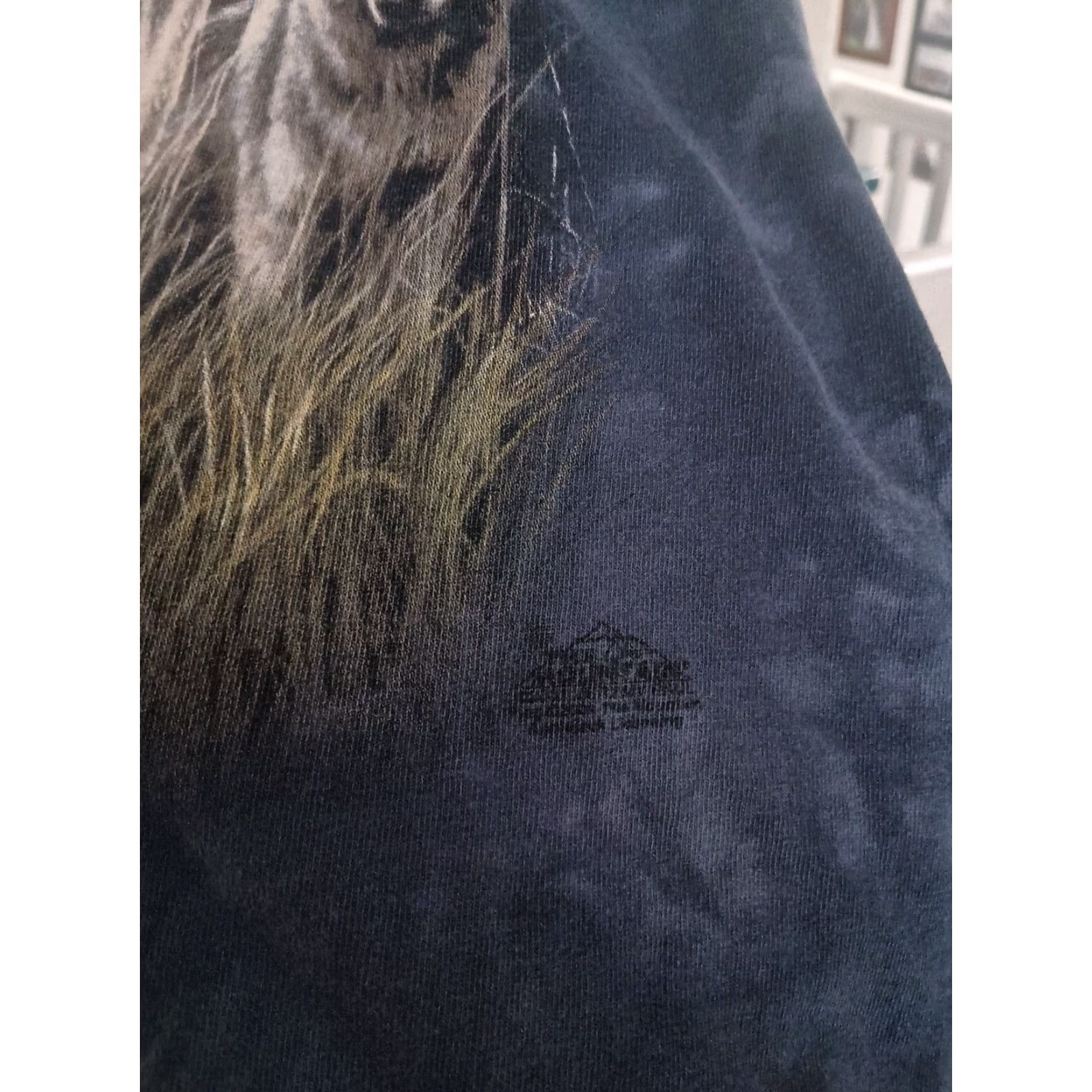 The Mountain VINTAGE The Mountain Shirt Mens L Wolf Nature USA Flag Acid Wash Shirt Size US L / EU 52-54 / 3 - 2 Thumbnail