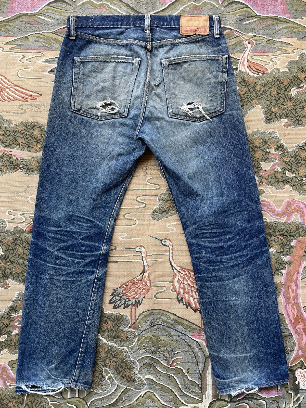 RESOLUTE Thrashed Resolute Selvedge Distressed Jeans Size US 32 / EU 48 - 2 Thumbnail