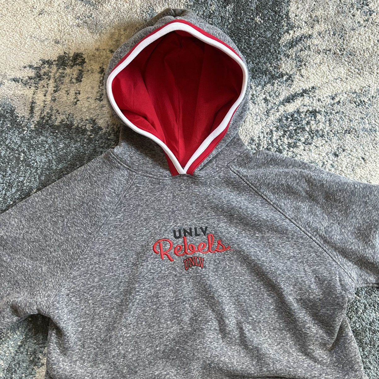 Champion UNLV RUNNiN’ REBELS DARK HEATHER RAGLAN ATHLEiSURE HOODiE Size L / US 10 / IT 46 - 1 Thumbnail
