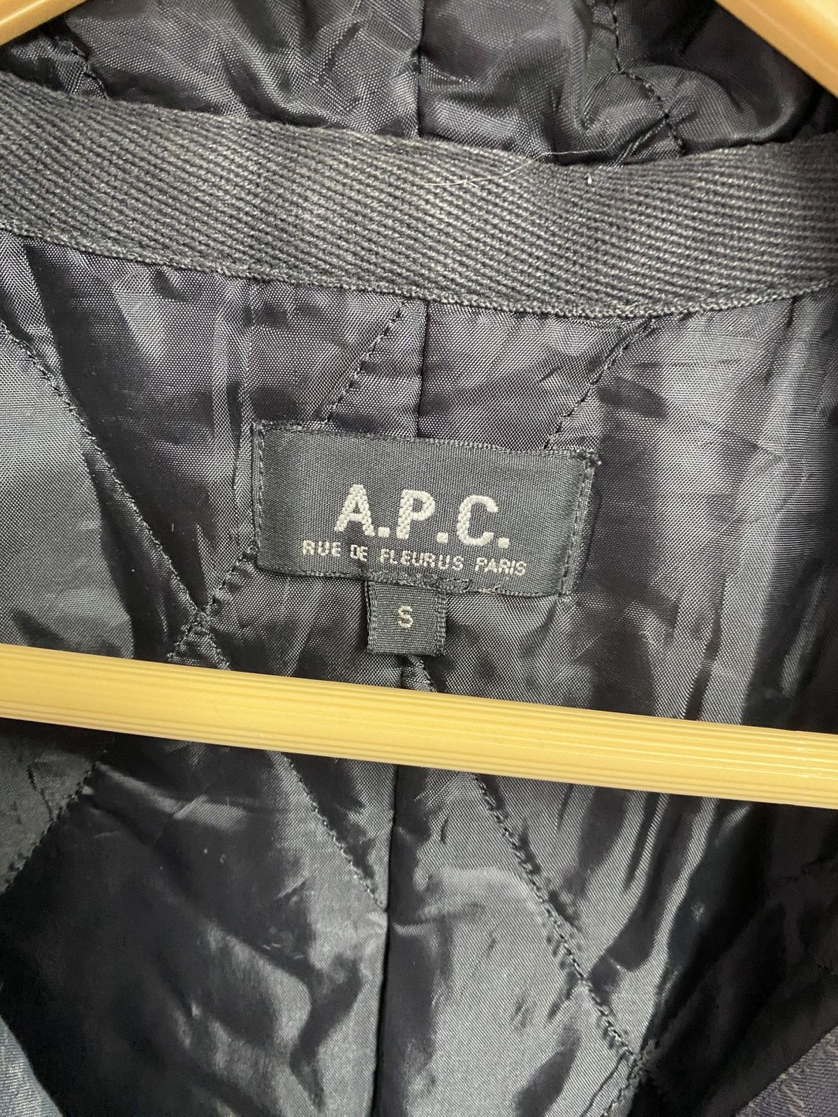 A.P.C. A.P.C pufer jacket Size US XL / EU 56 / 4 - 5 Thumbnail