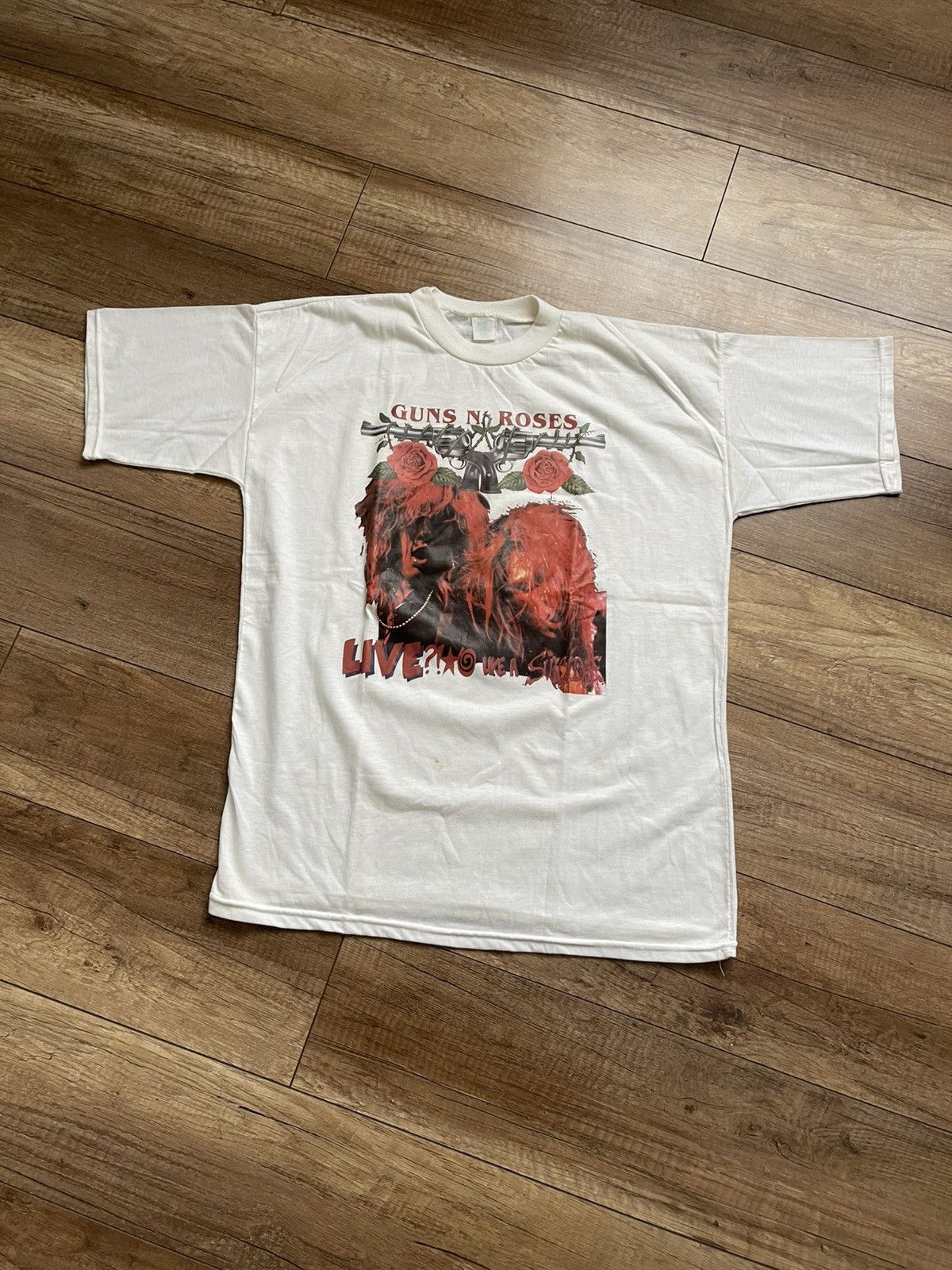 Band Tees Guns N Roses Live Like A Suicide Vintage Band T-Shirt 90s Size US L / EU 52-54 / 3 - 2 Thumbnail