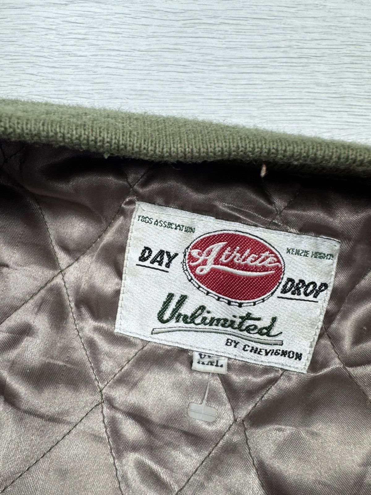 Chevignon × Vintage Chevignon Green Varsity Bomber Embroidered Jacket Size US XXL / EU 58 / 5 - 13 Thumbnail