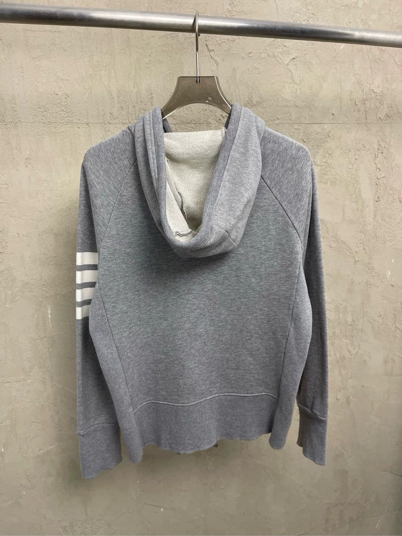 Thom Browne Thom browne Gray four-striped zipper jacket 2504-Nextarrow Size US S / EU 44-46 / 1 - 2 Thumbnail
