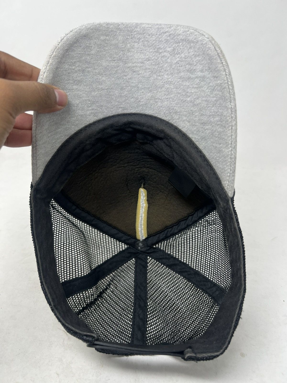 Japanese Brand "Since 1972" Graphic Trucker Hat Size ONE SIZE - 7 Thumbnail