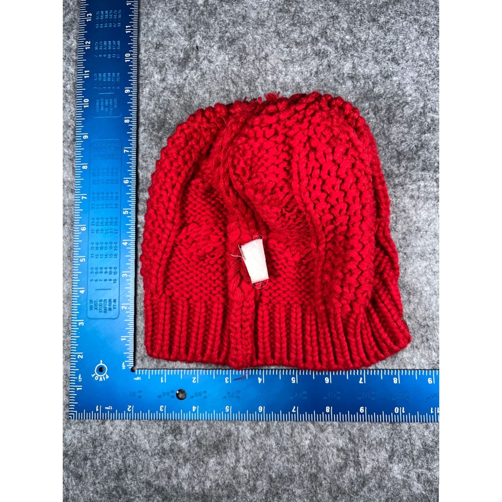 Vintage Gertex Beanie Toque Adult One Size Red Cable Knit Snowflake 100% Acrylic Pom Hat/Cap Women Beanie Winter Mens Girls Boys Size ONE SIZE - 7 Thumbnail