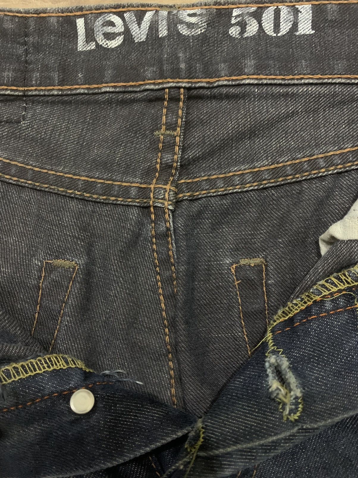 Levi's × Levi's Vintage Clothing Vintage 80s Levis 501 ButtonFly Dark Wash Jeans Size US 31 - 12 Thumbnail
