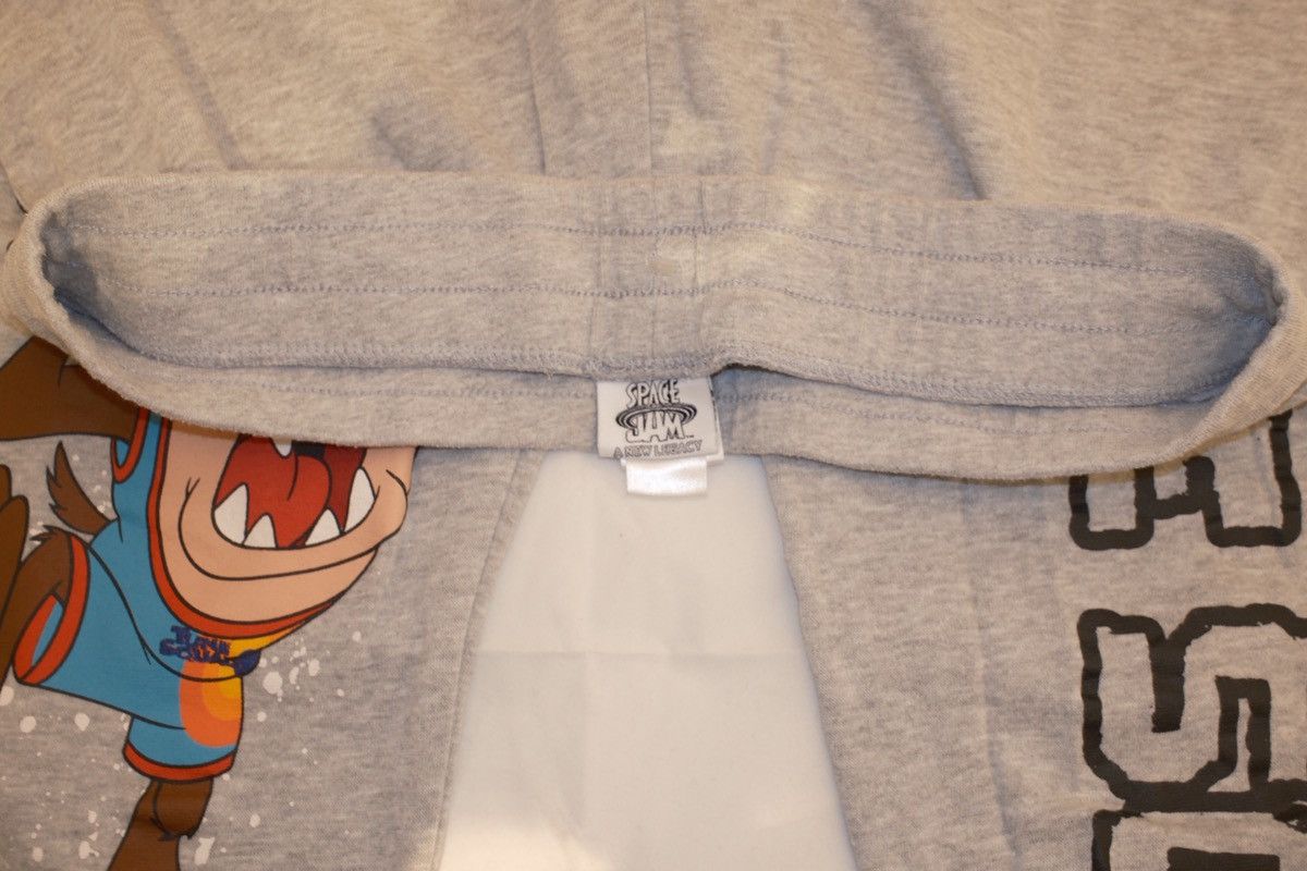 Other Tune squad Taz & Rabbit joggers Men's Medium Size US 30 / EU 46 - 2 Thumbnail