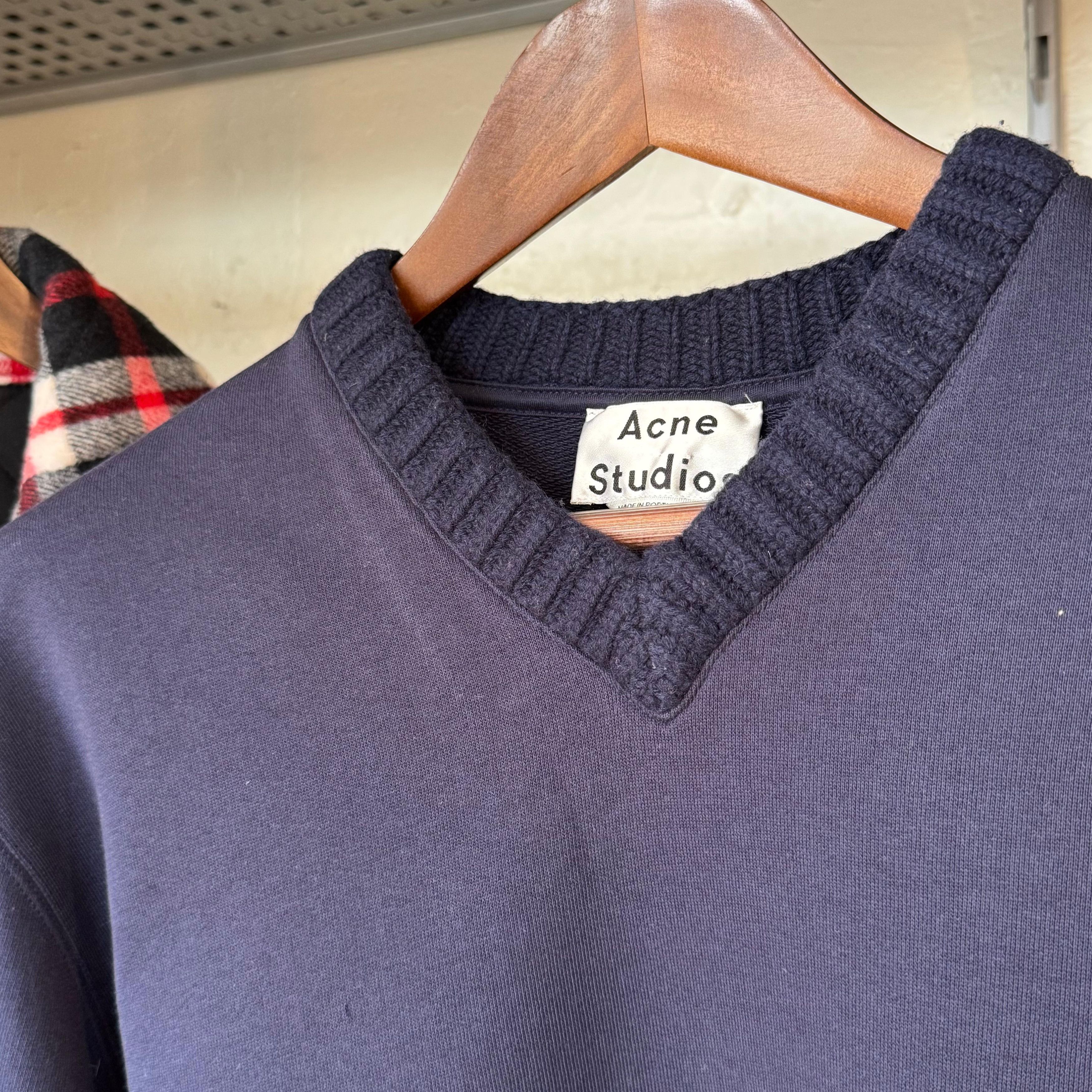Acne Studios Navy Blue Sweater with Black Leather Elbow Pads Size US S / EU 44-46 / 1 - 3 Thumbnail