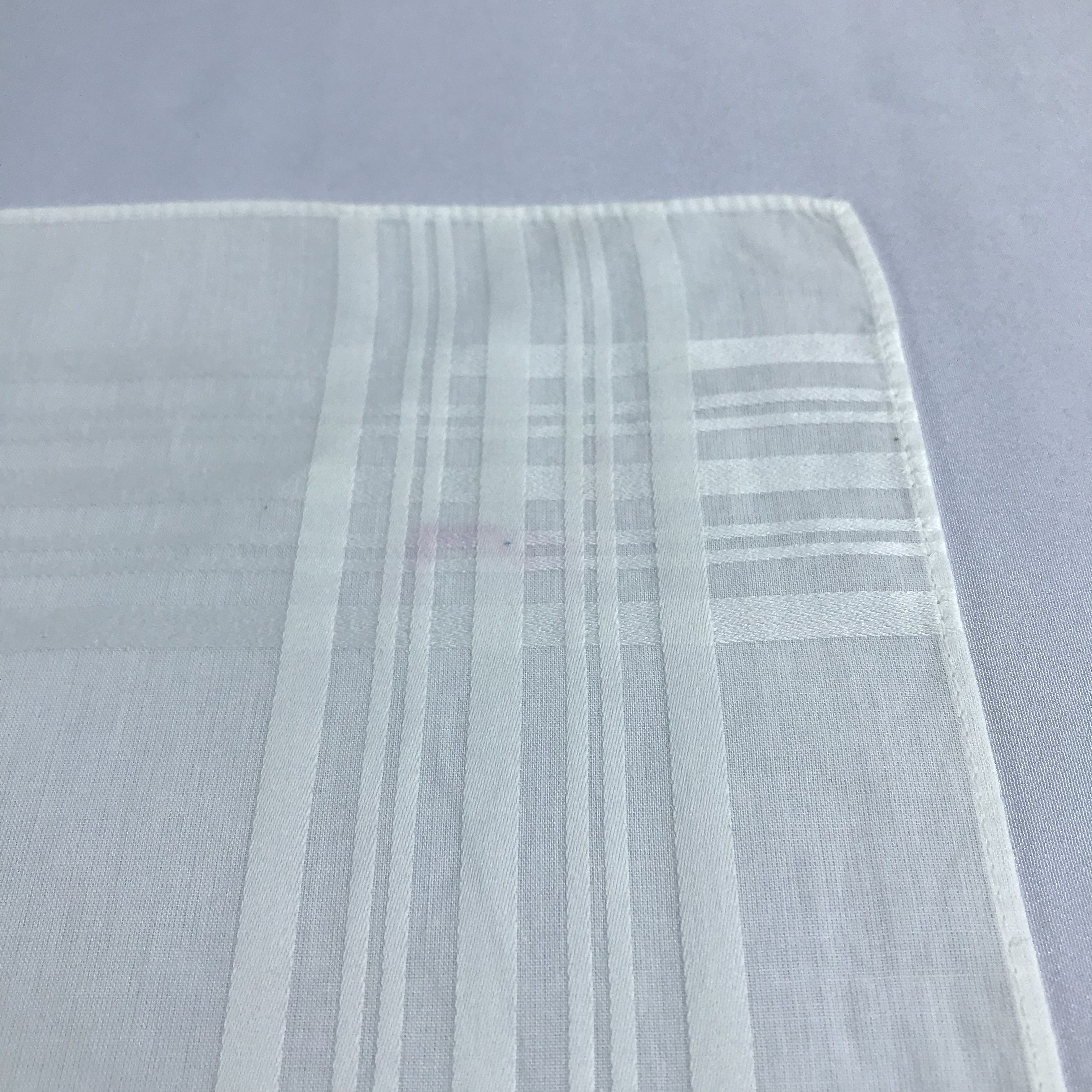 Pierre Balmain × Vintage Pierre Balmain Handkerchief Neckerchief Bandana H1050 Size ONE SIZE - 5 Thumbnail