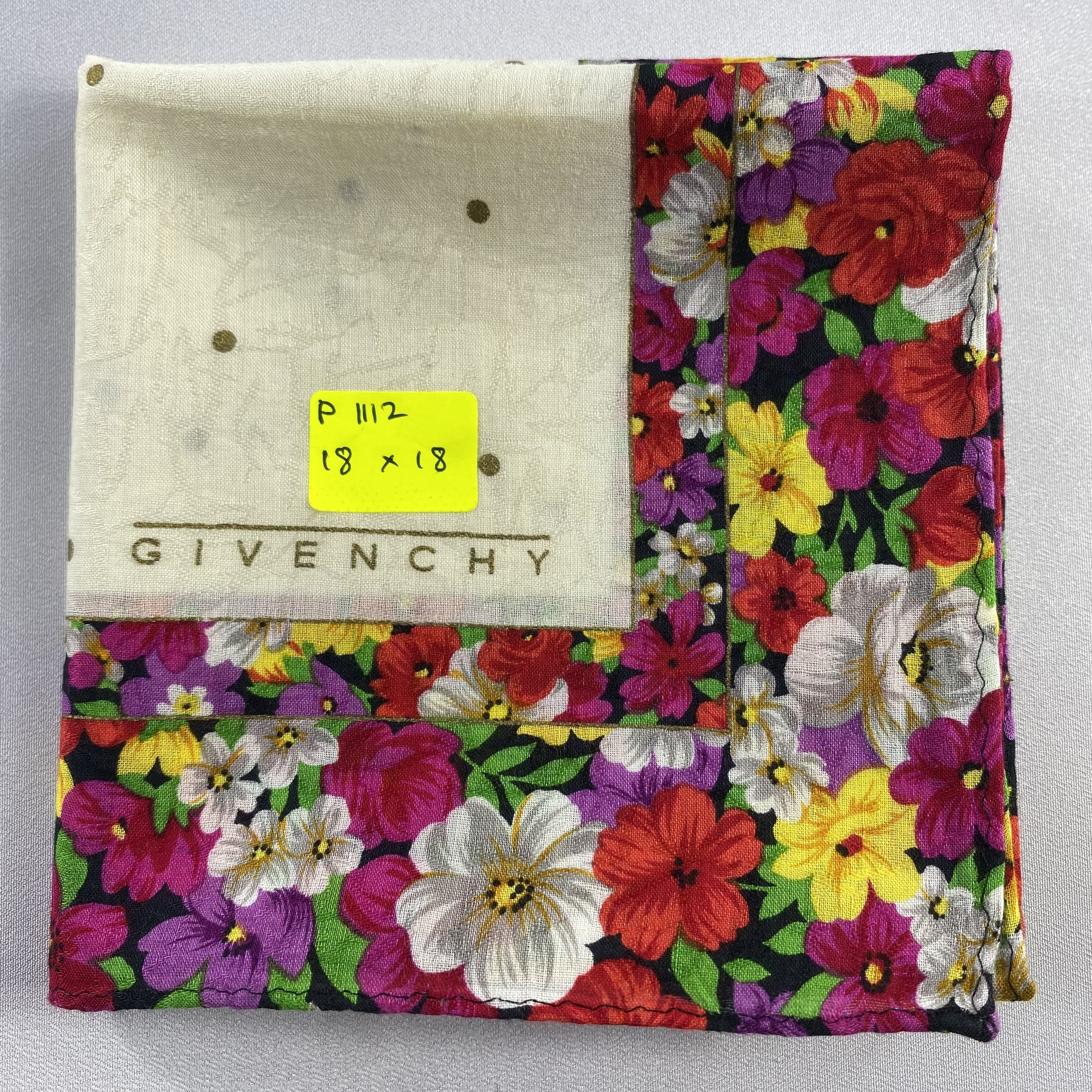 Vintage Givenchy Bandana/ Handkerchief / Neckerchief-P1112 Size ONE SIZE - 5 Thumbnail