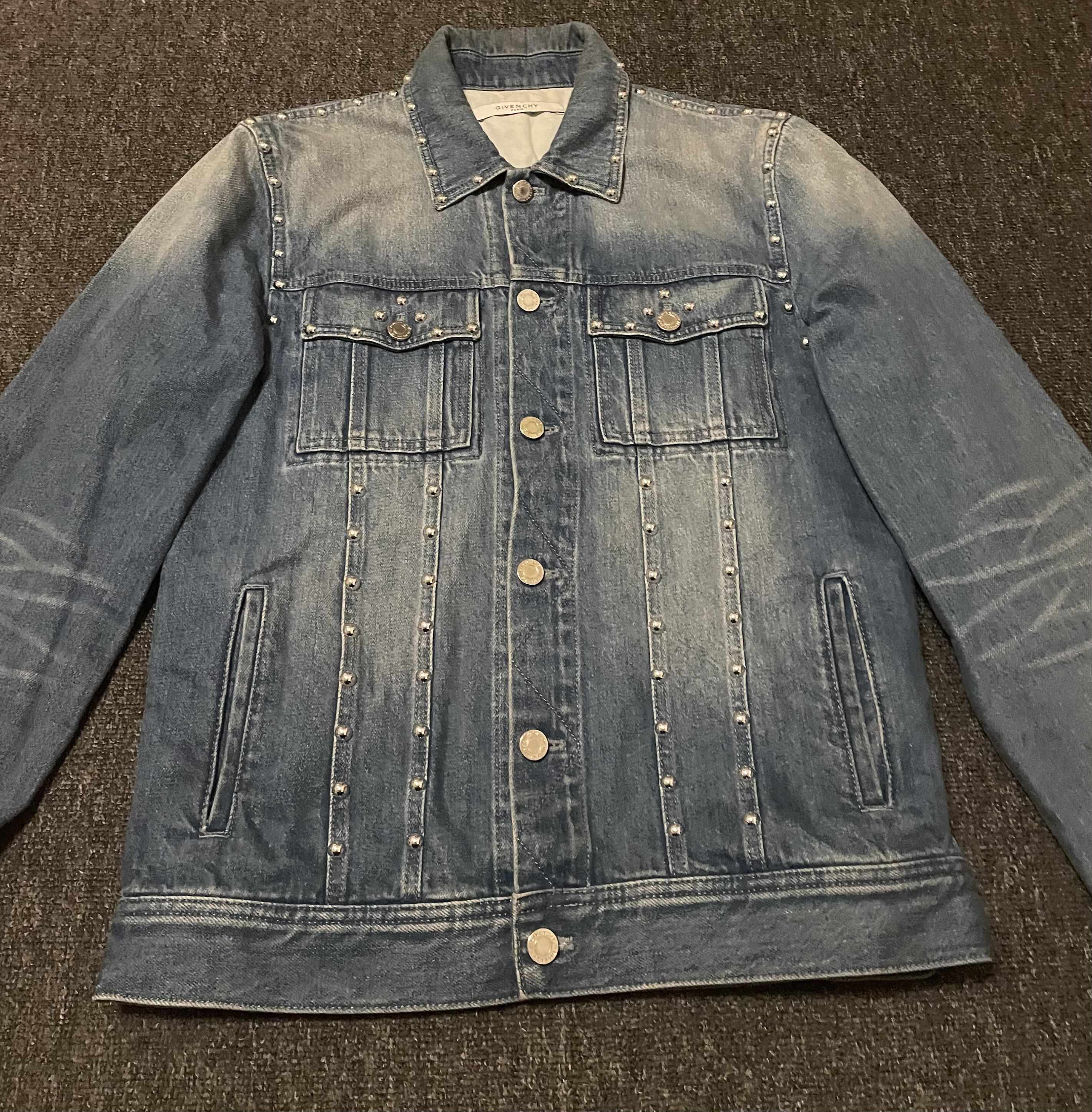 Givenchy Givenchy rivet denim jacket size S Size US S / EU 44-46 / 1 - 2 Thumbnail