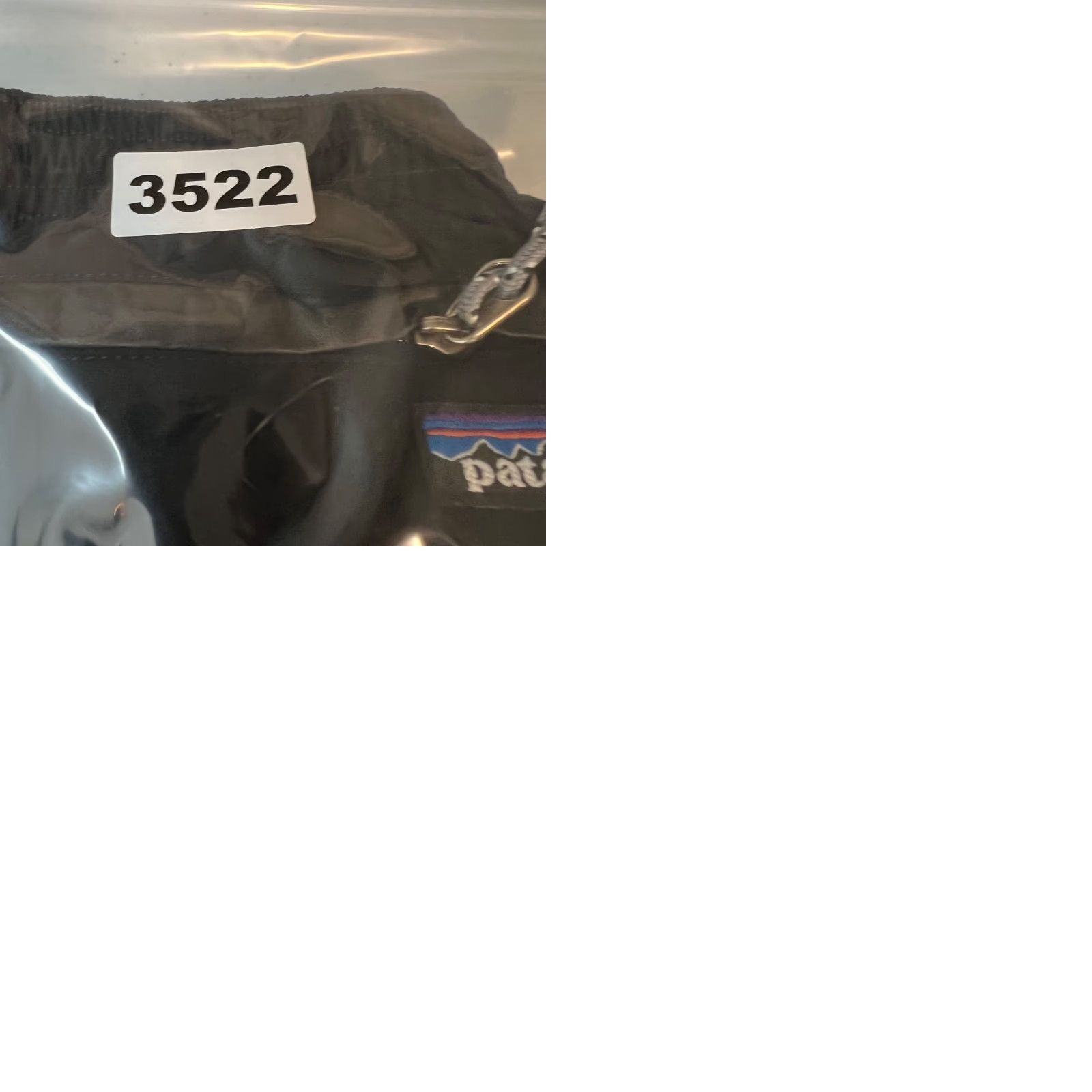 Patagonia Patagonia Womens Small Black & Gray Track Pants - Size S - Side Zip - Activewear Hiking - Regular Inseam 31 in - Polyester Windbreaker Style Size 28" / US 6 / IT 42 - 9 Thumbnail