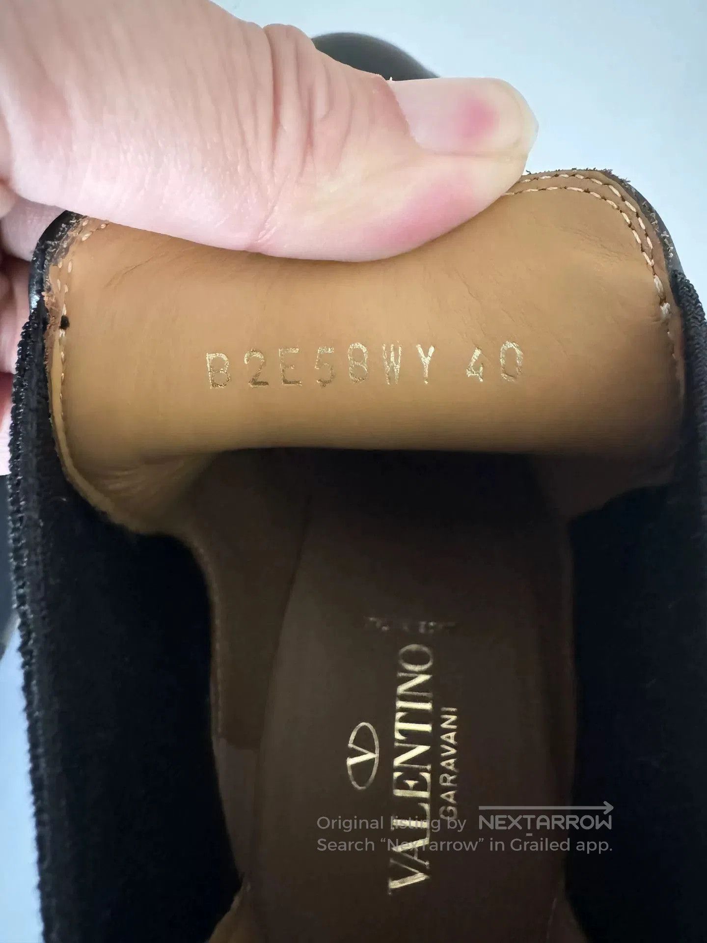 Valentino Valentino Garavani Men's Chelsea Boots. Size US 7 / EU 40 - 5 Thumbnail