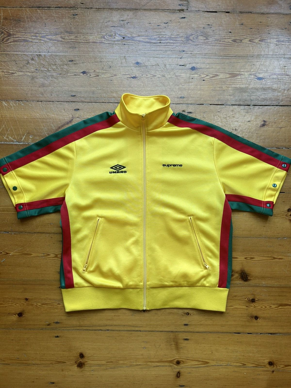 Supreme × Umbro supreme x umbro 2023 snap sleeve track jacket Size US S / EU 44-46 / 1 - 4 Thumbnail