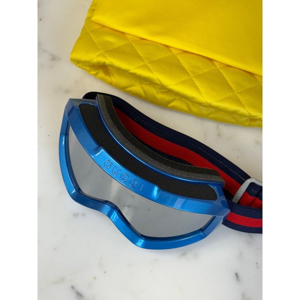 Gucci NEW GUCCI GG1210S Metallic Blue Mirrored Ski Goggles $1100 Size ONE SIZE - 3 Thumbnail