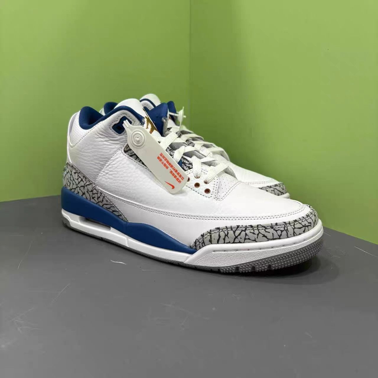 Jordan Brand Air Jordan 3 Basketball Shoes K15 Size US 10 / EU 43 - 4 Thumbnail