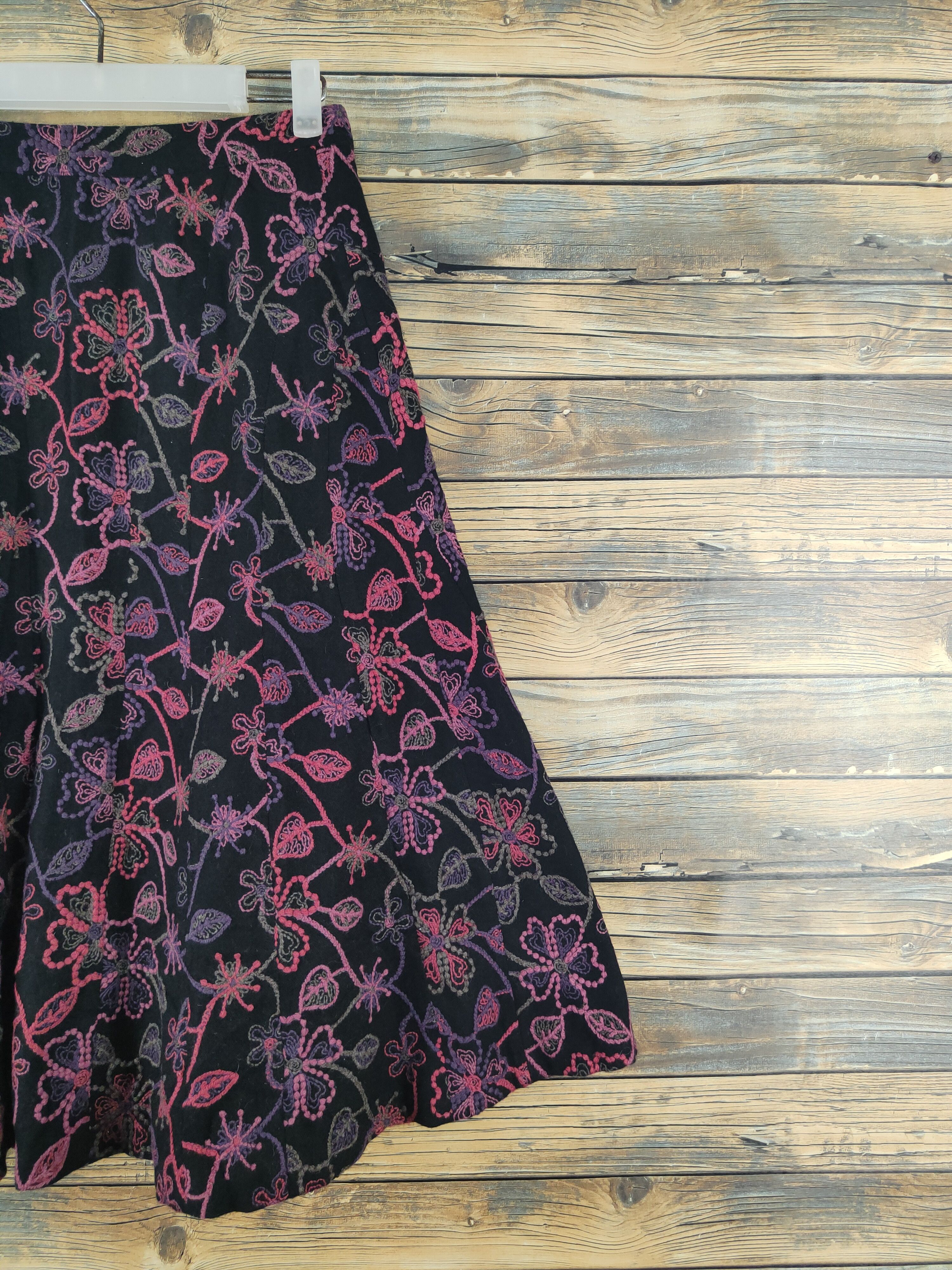 Japanese Brand × Vintage Joli & Grondall Black Pink Midi Skirts #W1755 Size 26" / US 2 / IT 38 - 8 Thumbnail
