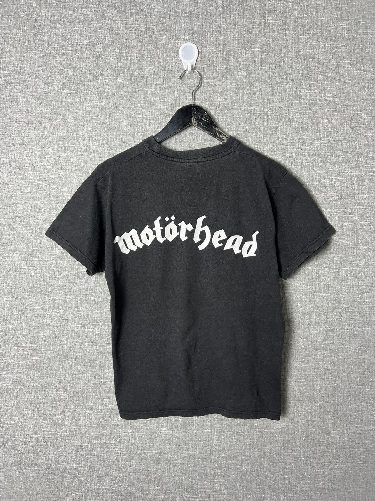 Band Tees Vintage Motorhead England The Best Of Big Logo Rock Band Tee Size US S / EU 44-46 / 1 - 11 Thumbnail