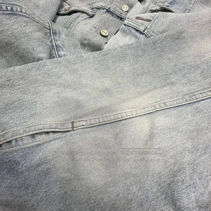 Balenciaga Balenciaga Denim Single Button Casual Jacket. Size US XS / EU 42 / 0 - 6 Thumbnail
