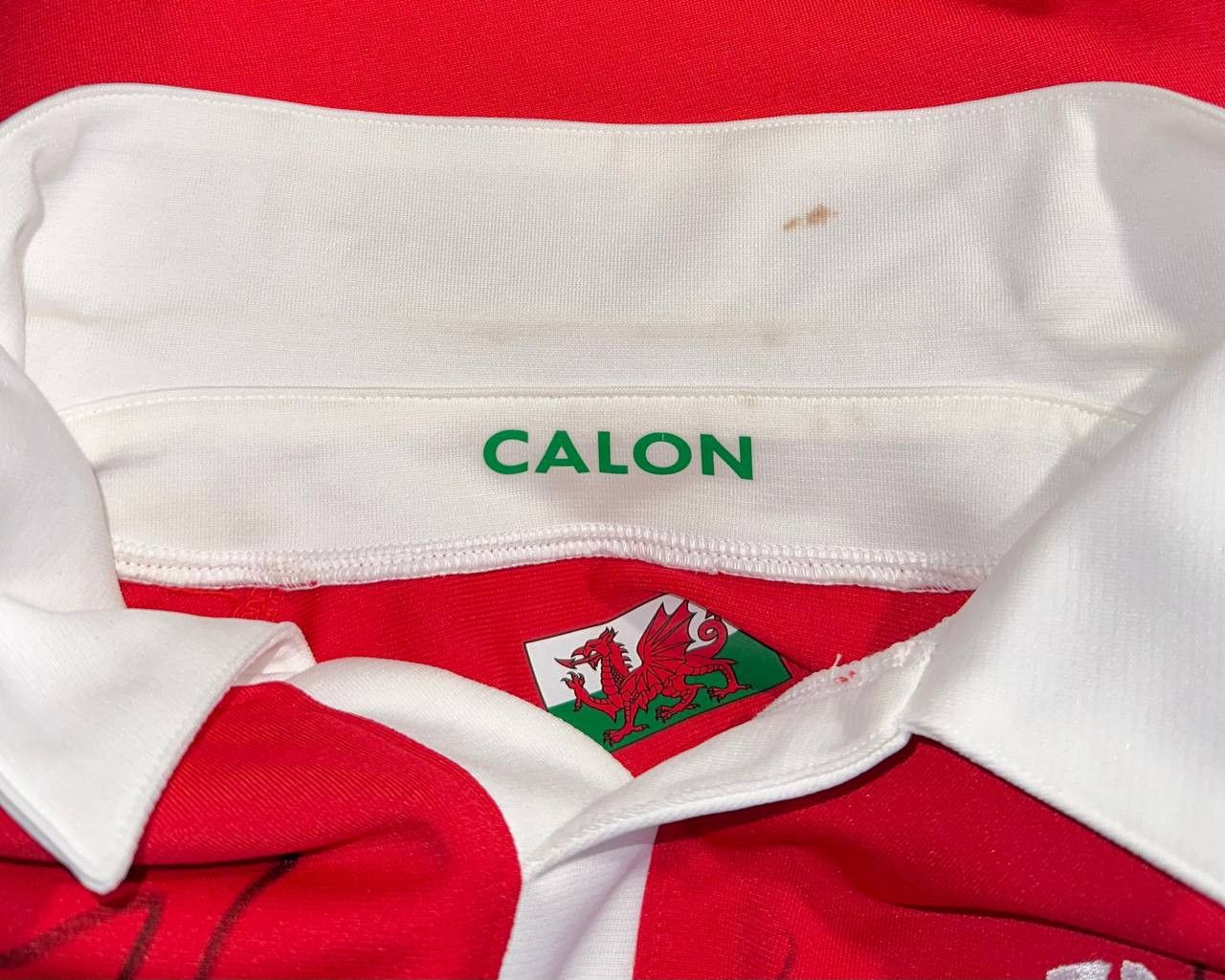 Under Armour WRU Wales Rugby Union Brains SA Calon Under Armour Jersey Size US XL / EU 56 / 4 - 5 Thumbnail