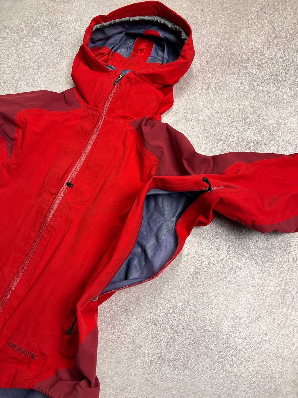 Patagonia × Vintage Vintage Patagonia Waterproof Womans Jacket Y2K M Size M / US 6-8 / IT 42-44 - 3 Thumbnail