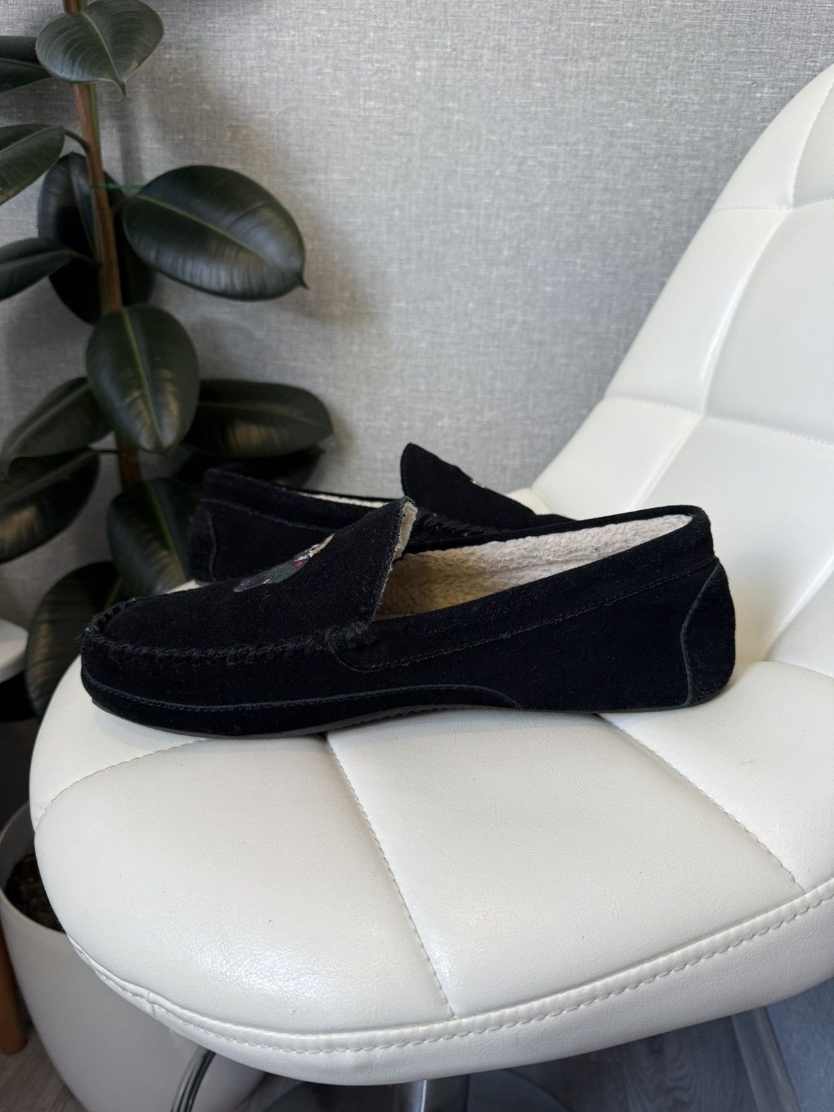 Polo Ralph Lauren Polo Bear Moccasin Slippers Mens Black Suede Shearling Shoes Size US 12 / EU 45 - 11 Thumbnail