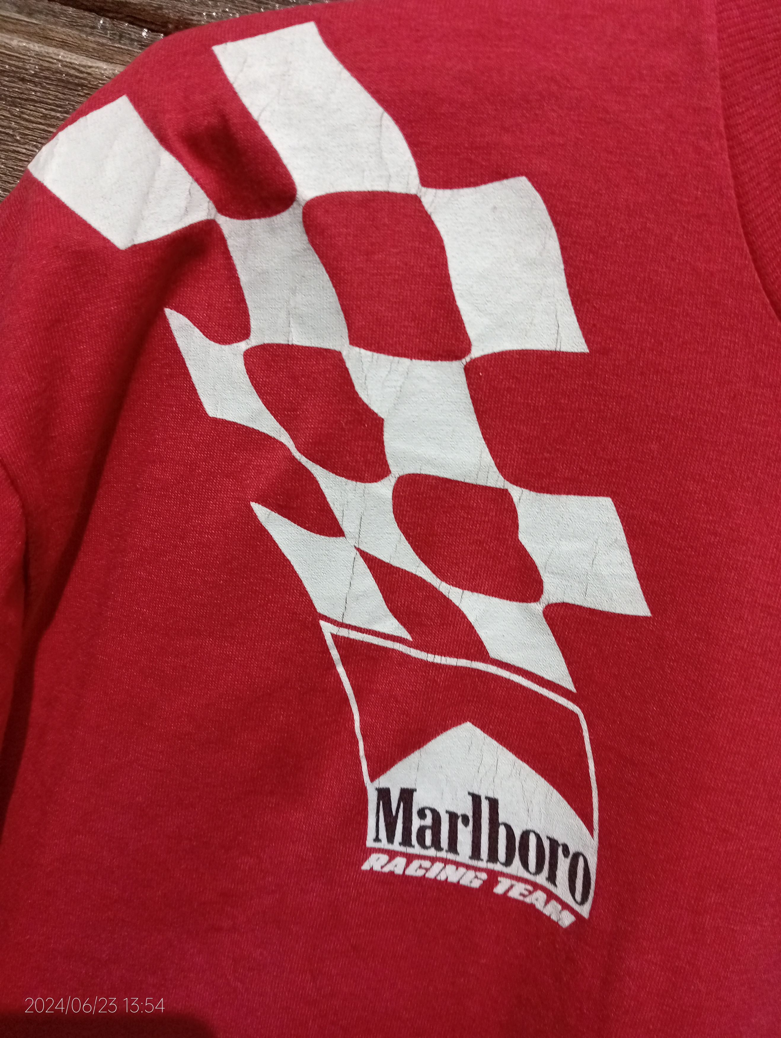 Formula 1 Vintage '80s Single Stitch Marlboro Racing Team Tee Size US XL / EU 56 / 4 - 8 Thumbnail