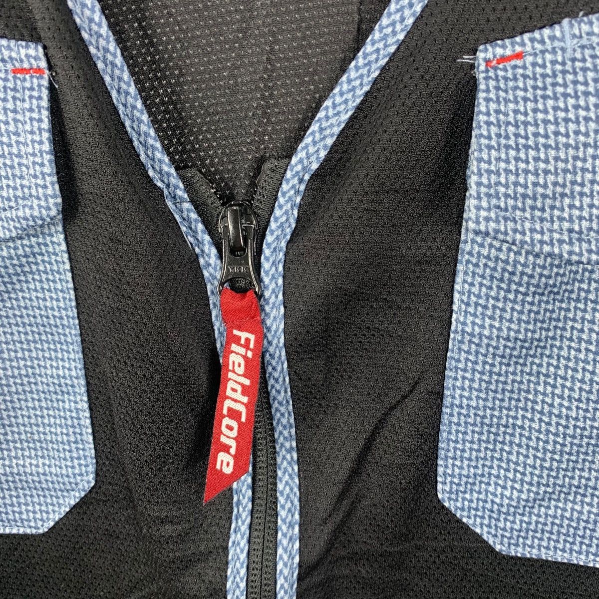 Vintage Vintage FIELDCORE JAPAN Reflective Logo Outdoor Vest Jacket Size US L / EU 52-54 / 3 - 8 Thumbnail