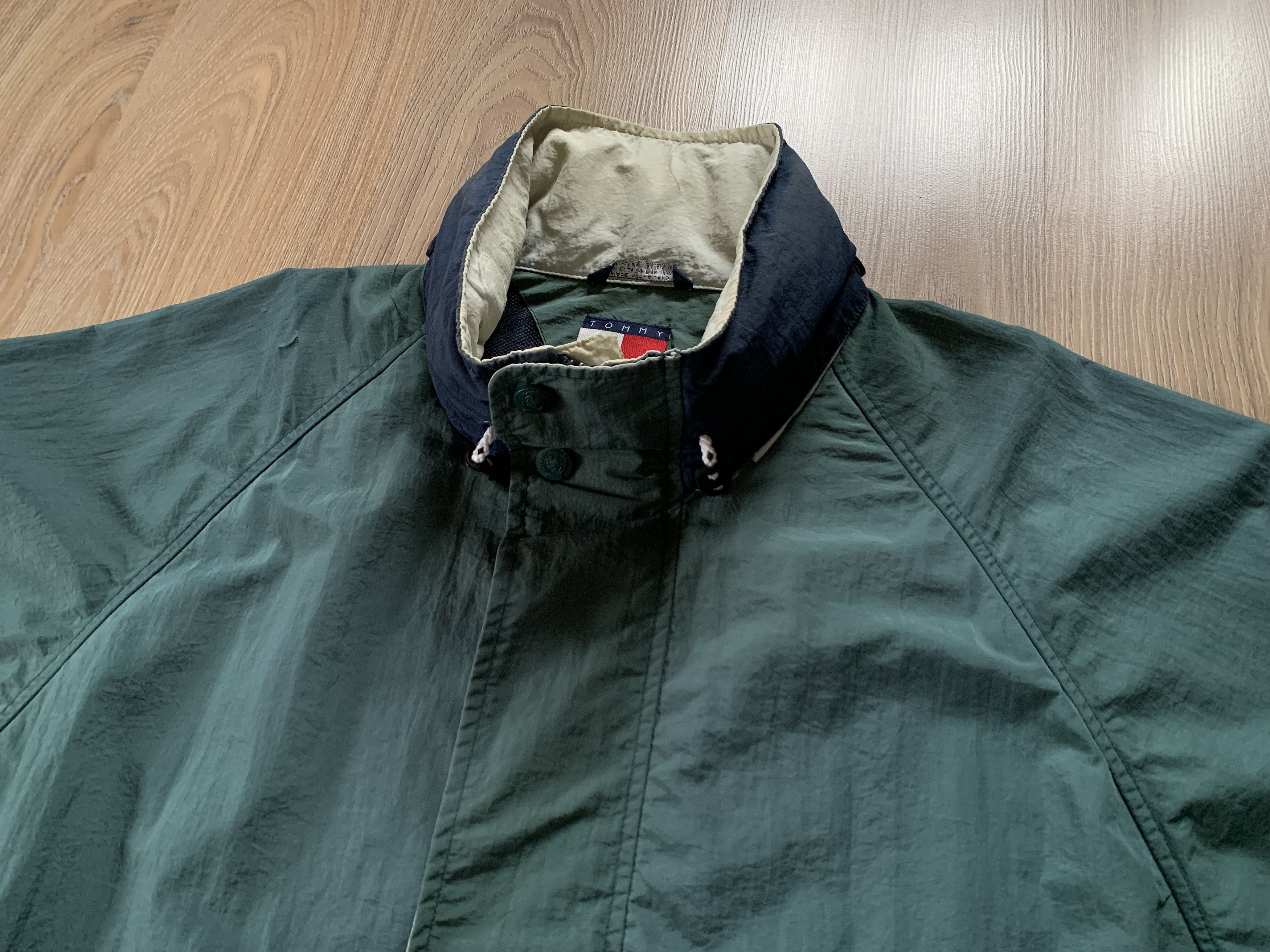 Tommy Hilfiger × Vintage Vintage Tommy Hilfiger Green Windbreaker Jacket 90s Size US XXL / EU 58 / 5 - 4 Thumbnail