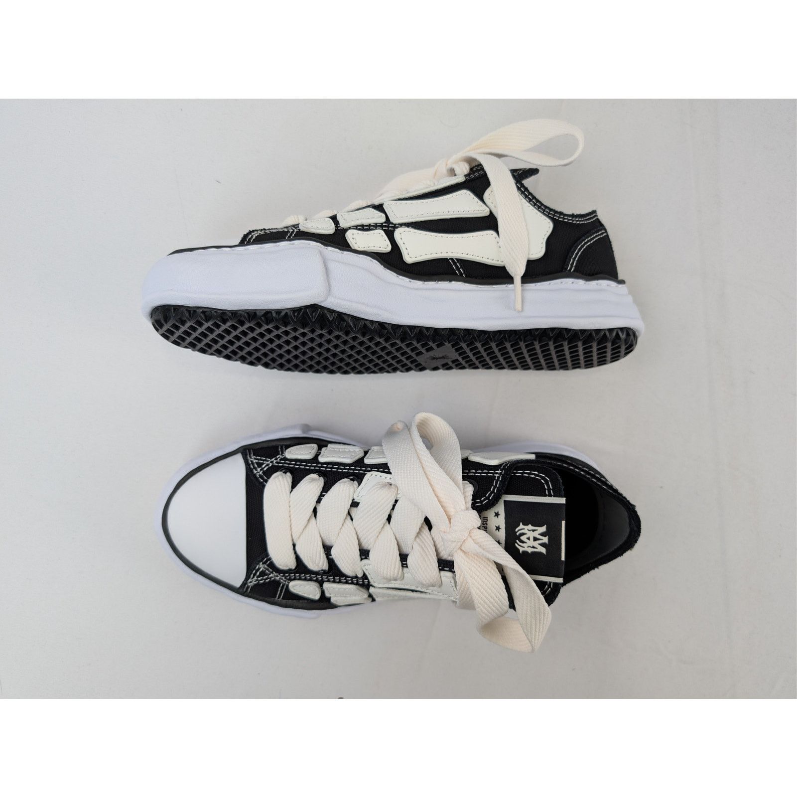 Amiri o1rshd1 Maison Mihara Yasuhiro Low-Top Sneakers in Black Size US 11 / EU 44 - 1 Thumbnail