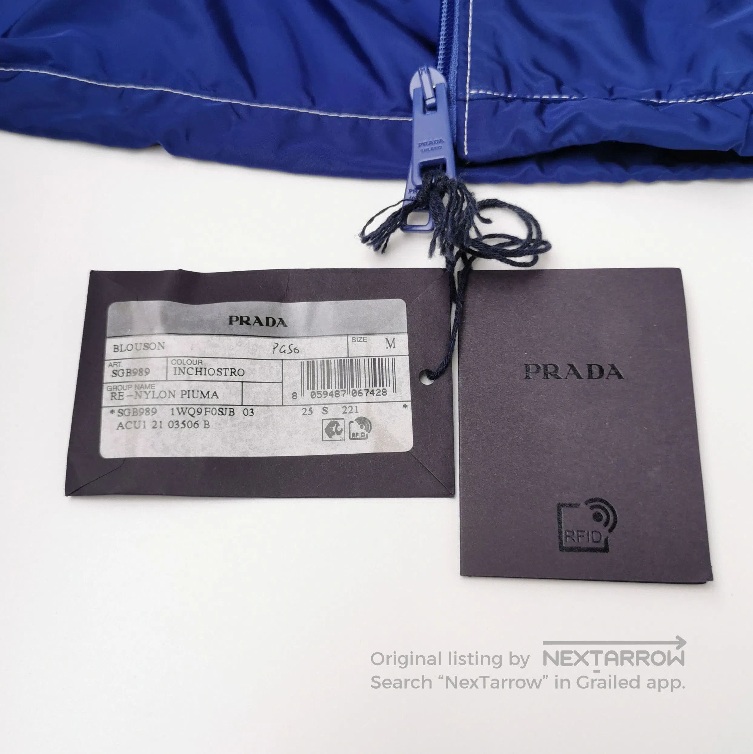 Prada Prada Hooded Triangle Logo Jacket in Blue . Size US M / EU 48-50 / 2 - 2 Thumbnail